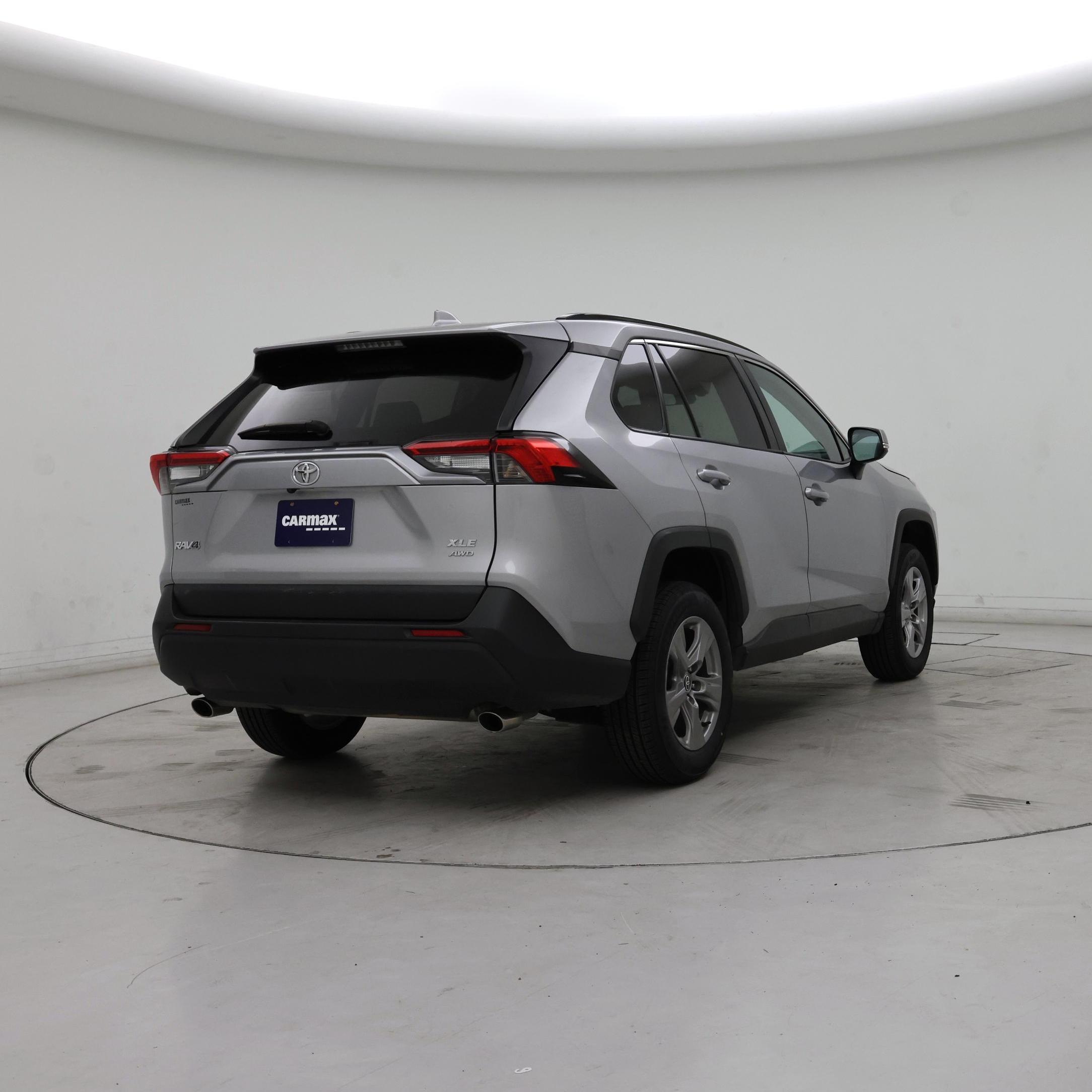 Thumbnail: 2024 Toyota RAV4 - 8