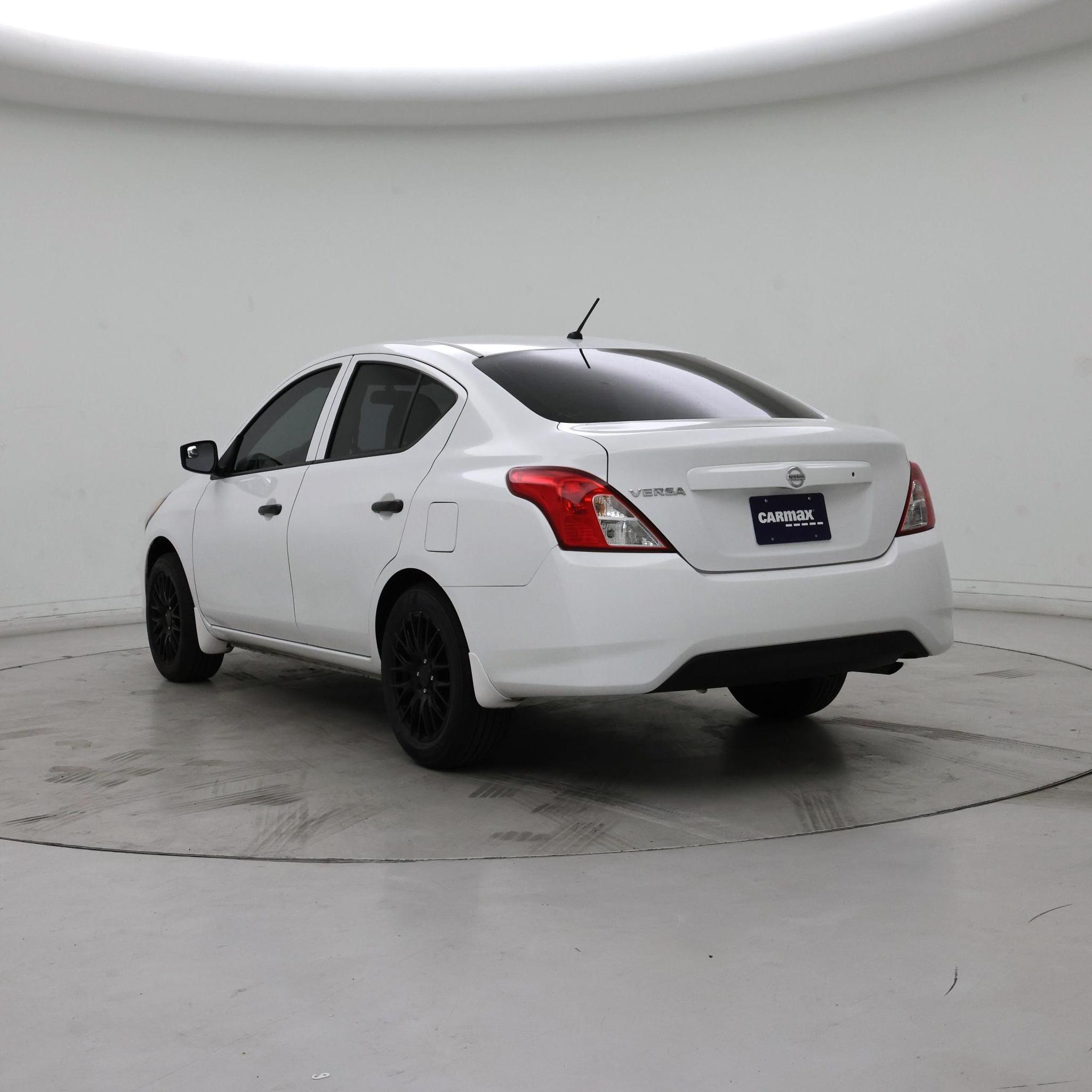 Thumbnail: 2017 Nissan Versa - 2