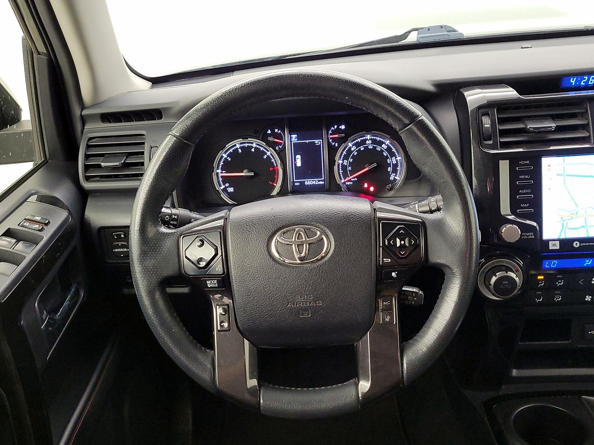 Thumbnail: 2020 Toyota 4Runner - 10