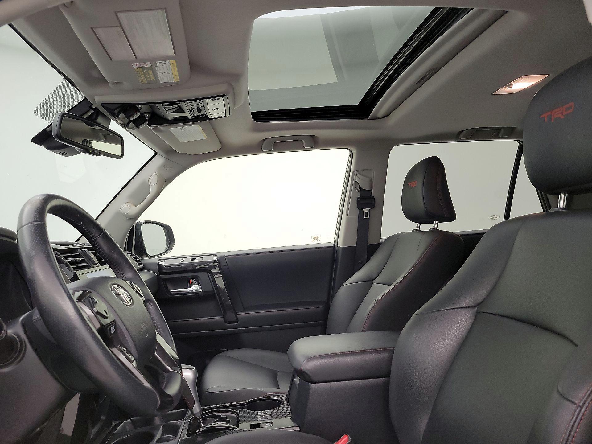 Thumbnail: 2020 Toyota 4Runner - 20