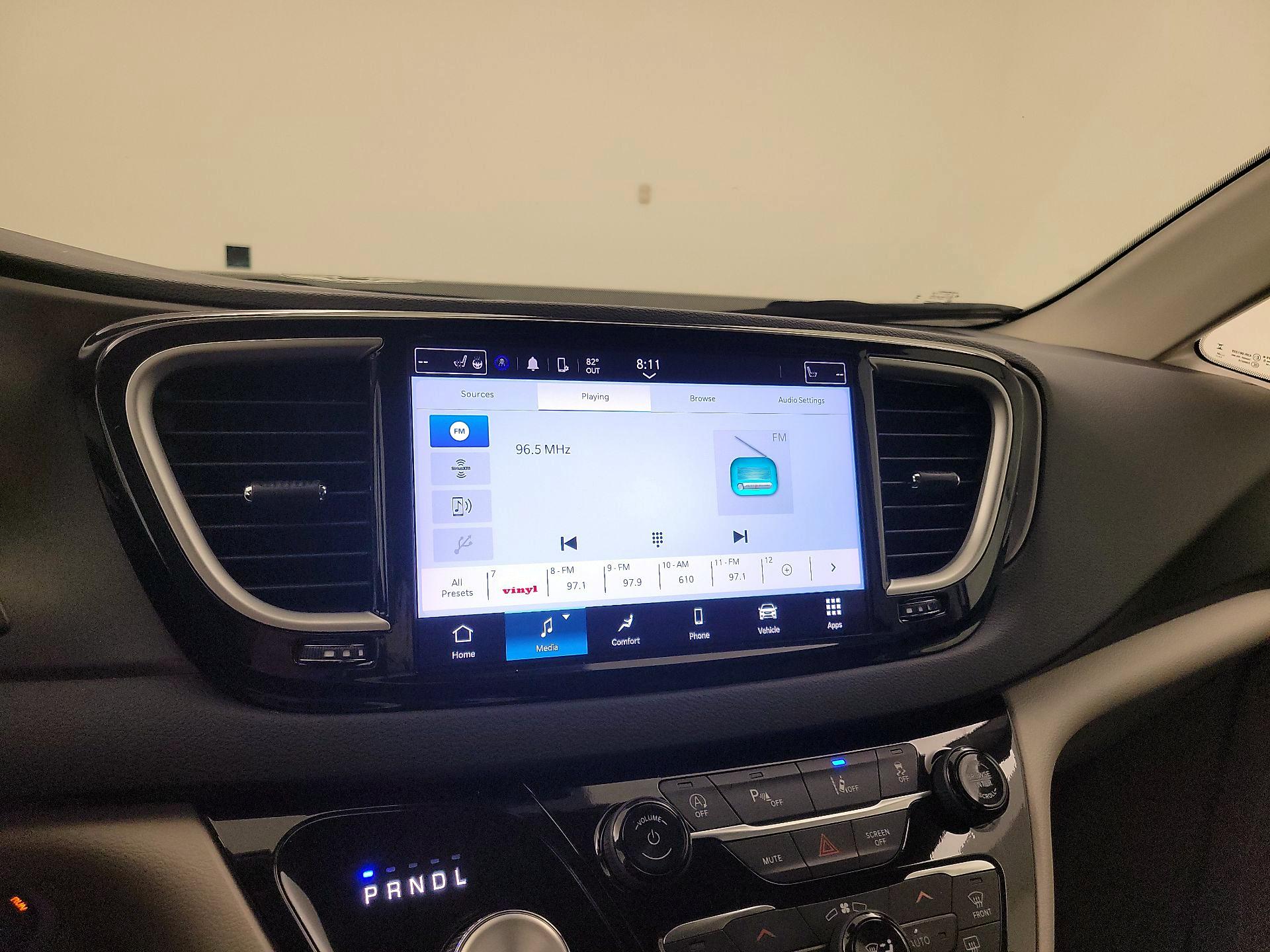 Thumbnail: 2024 Chrysler Pacifica - 15