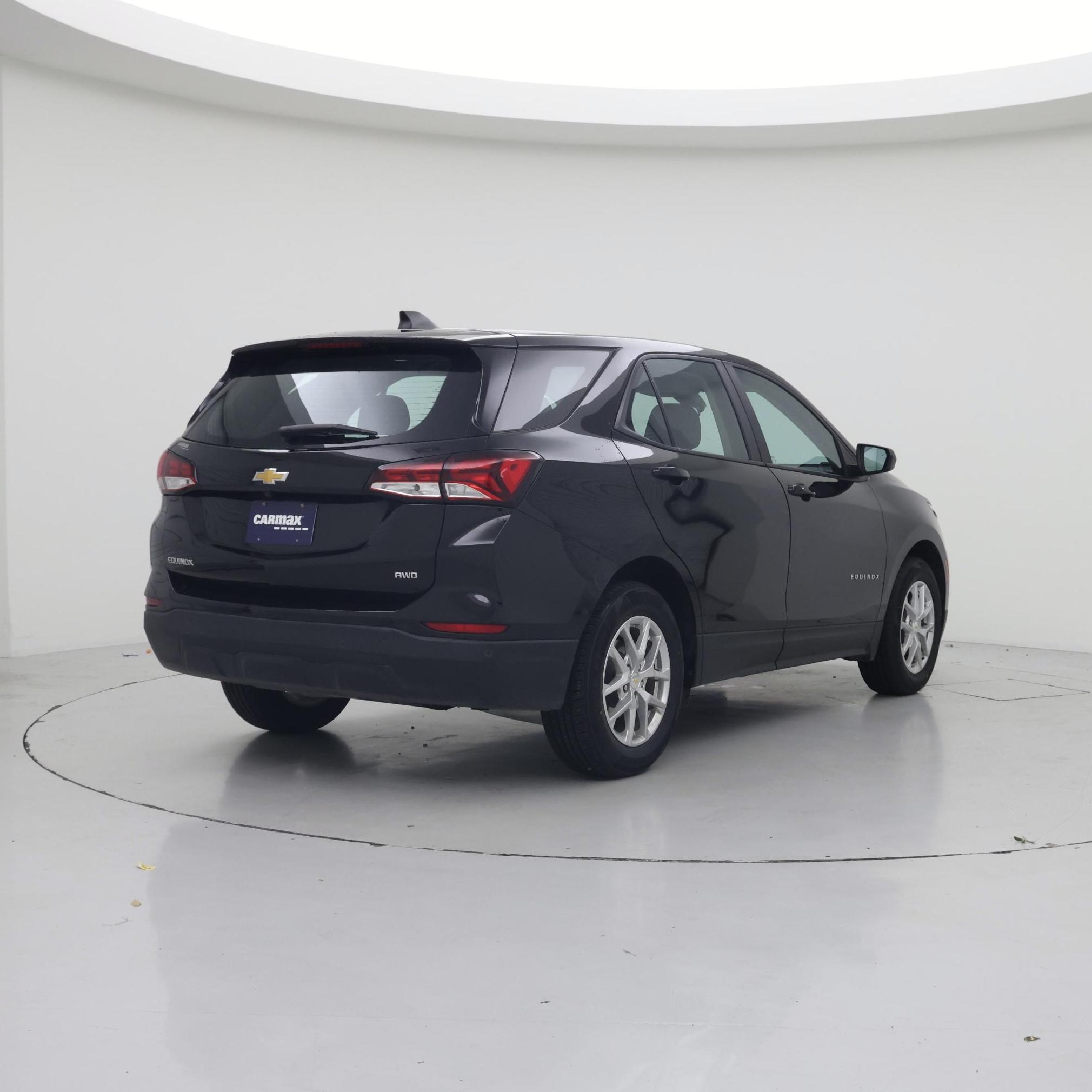 Thumbnail: 2022 Chevrolet Equinox - 8
