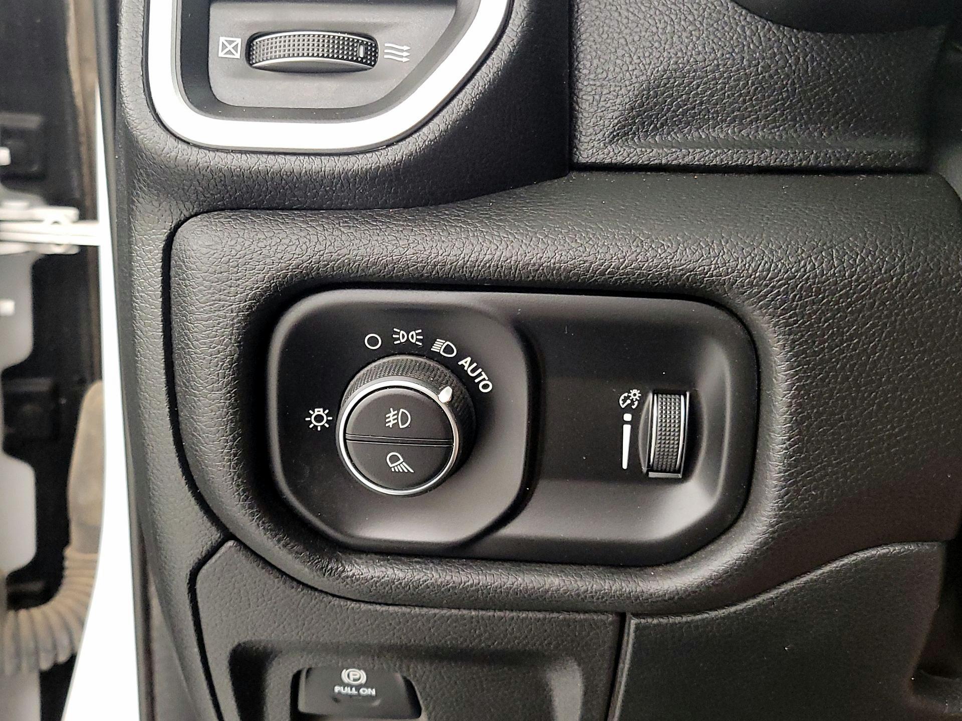 Thumbnail: 2023 RAM 1500 - 13