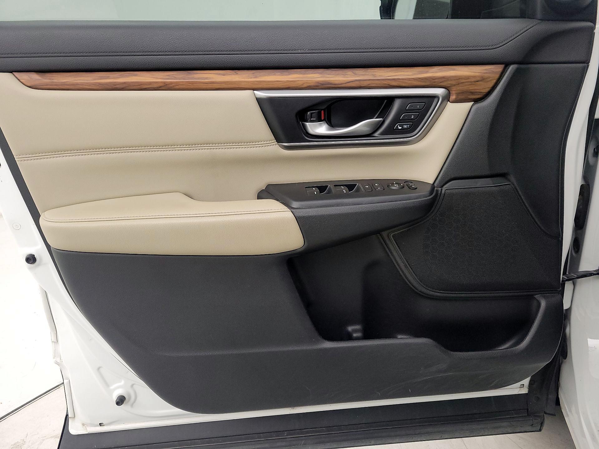 Thumbnail: 2019 Honda CR-V - 12