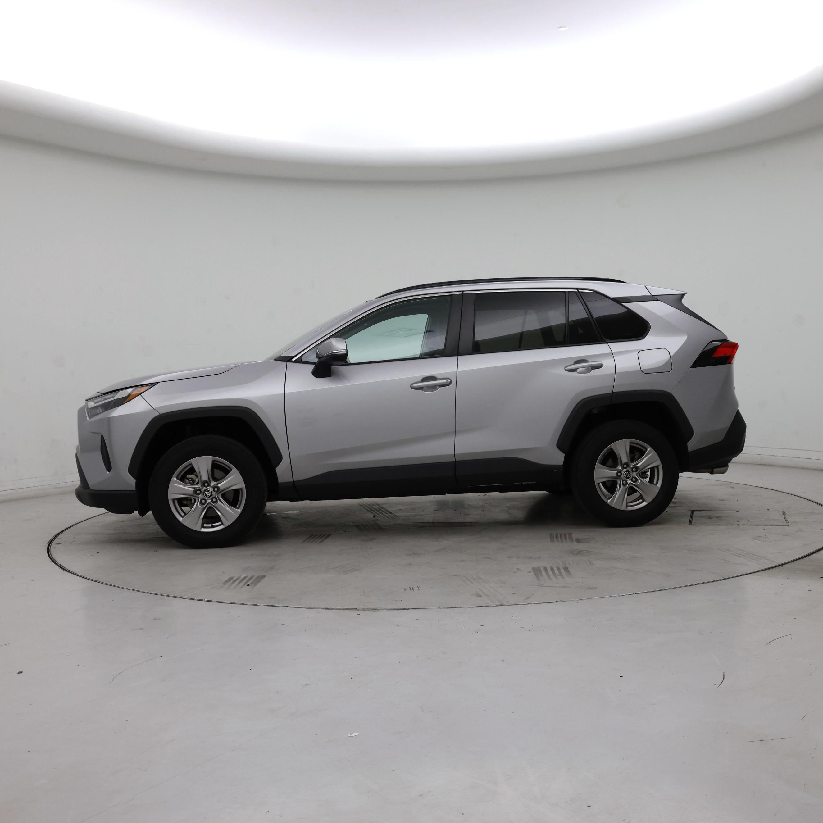 Thumbnail: 2023 Toyota RAV4 - 3