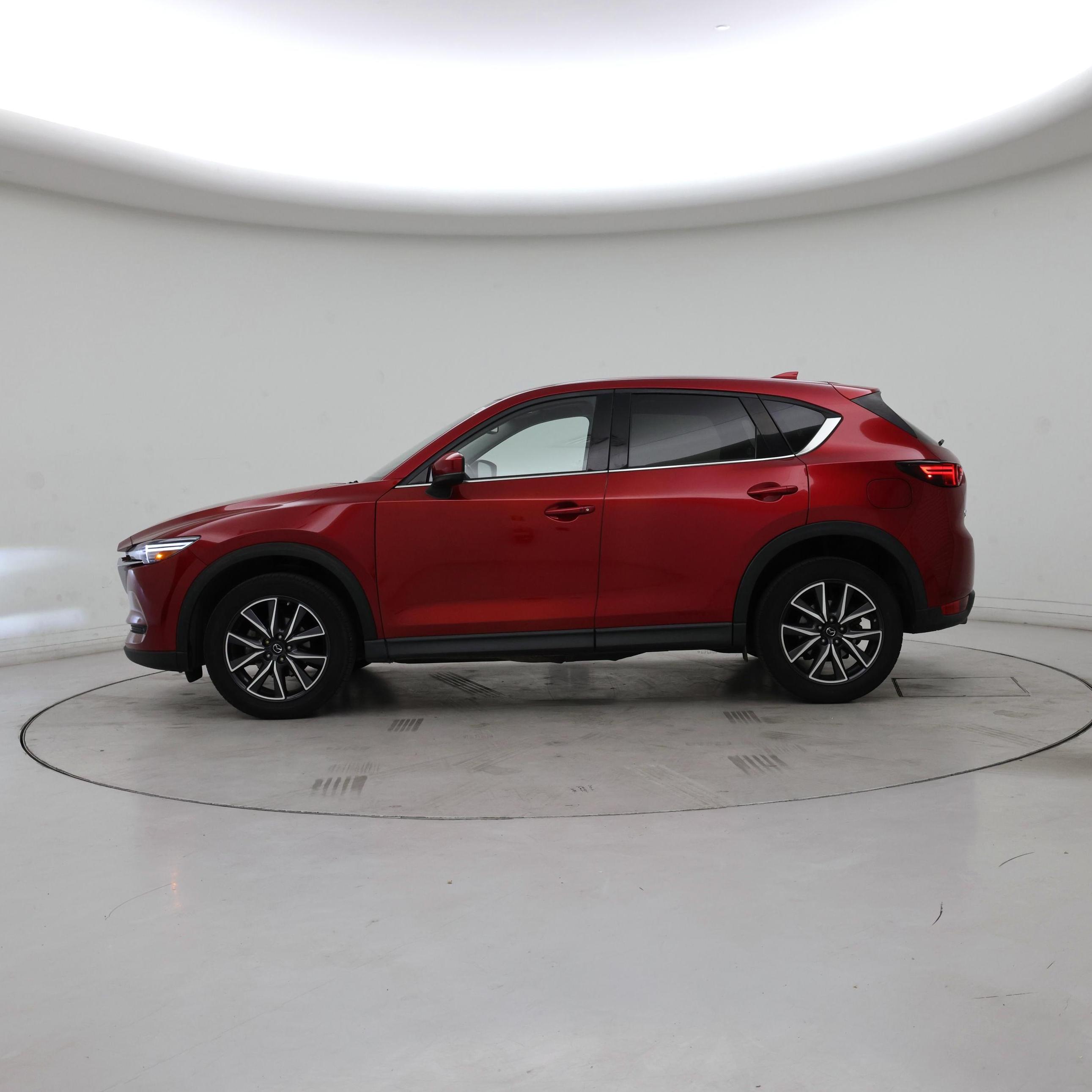 Thumbnail: 2018 Mazda CX-5 - 3