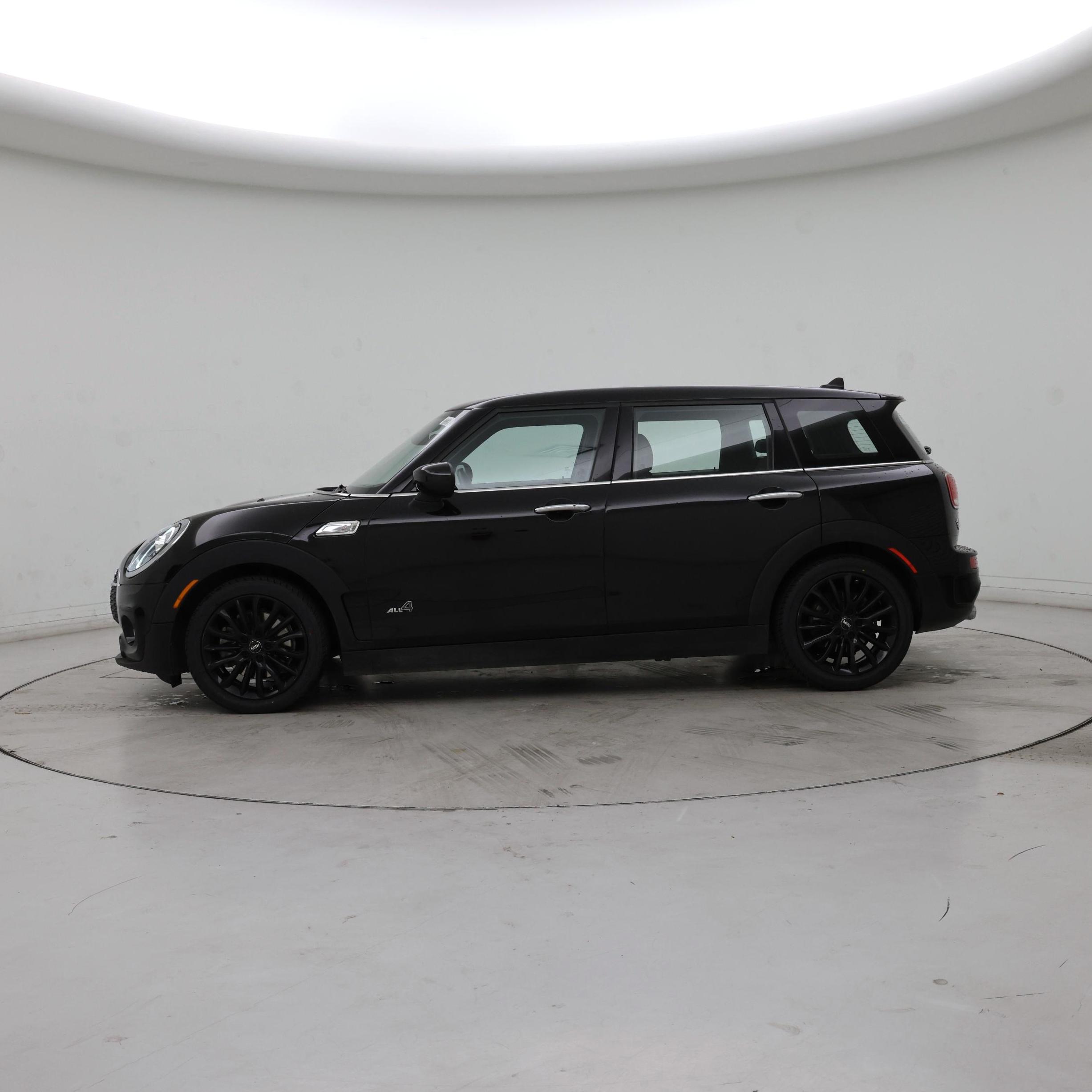 Thumbnail: 2020 MINI Cooper Clubman - 3