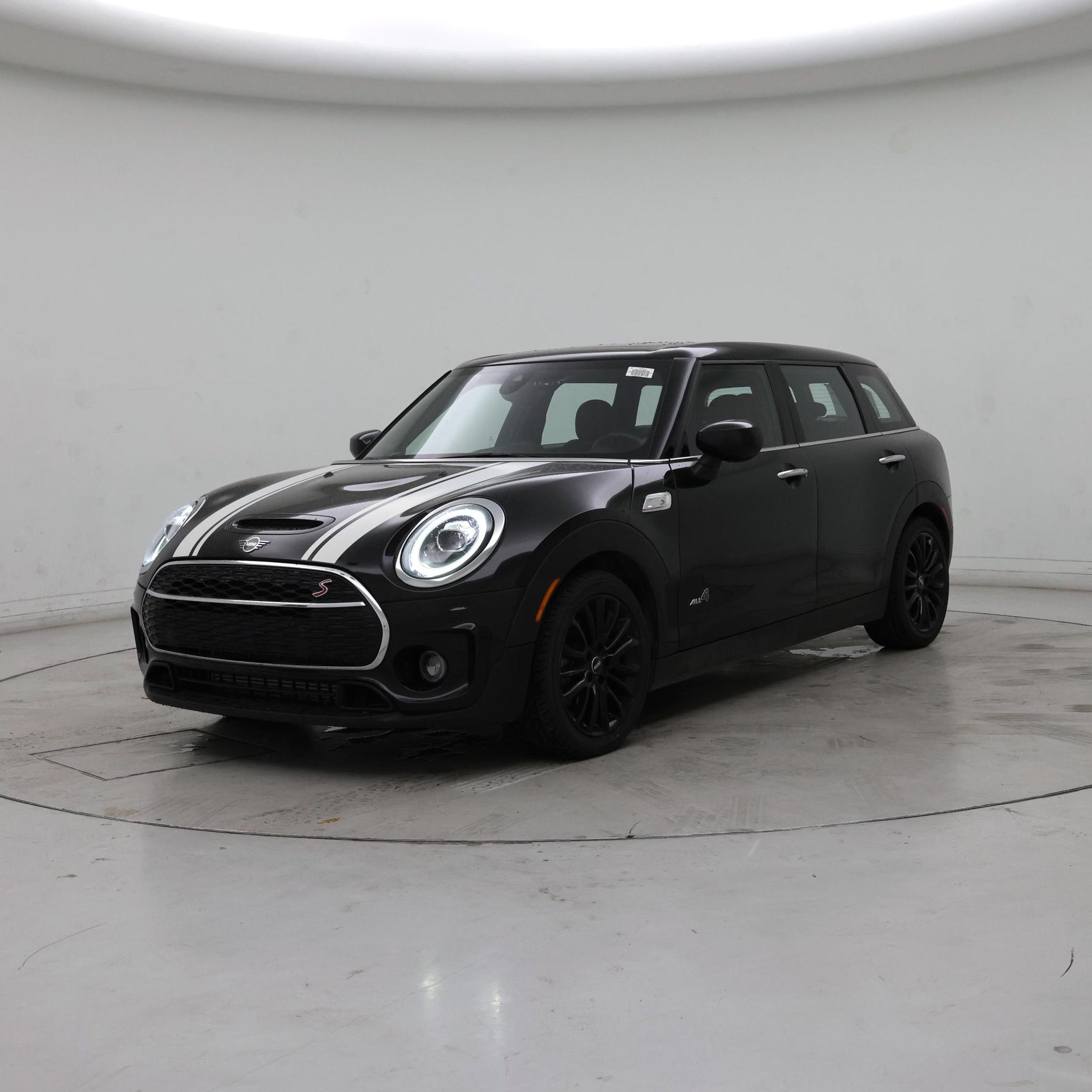Thumbnail: 2020 MINI Cooper Clubman - 4