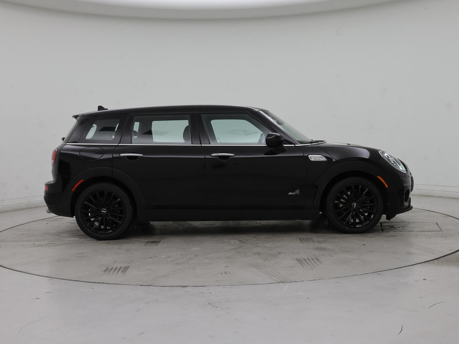 2020 MINI Clubman S - Photo 8