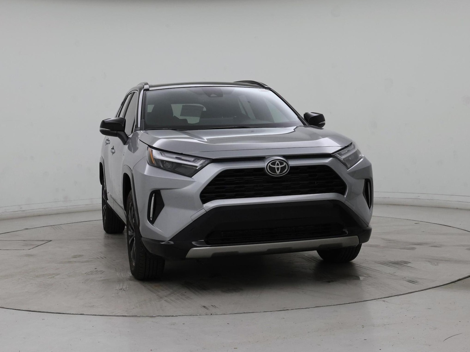 2025 Toyota RAV4 XSE - Photo 6