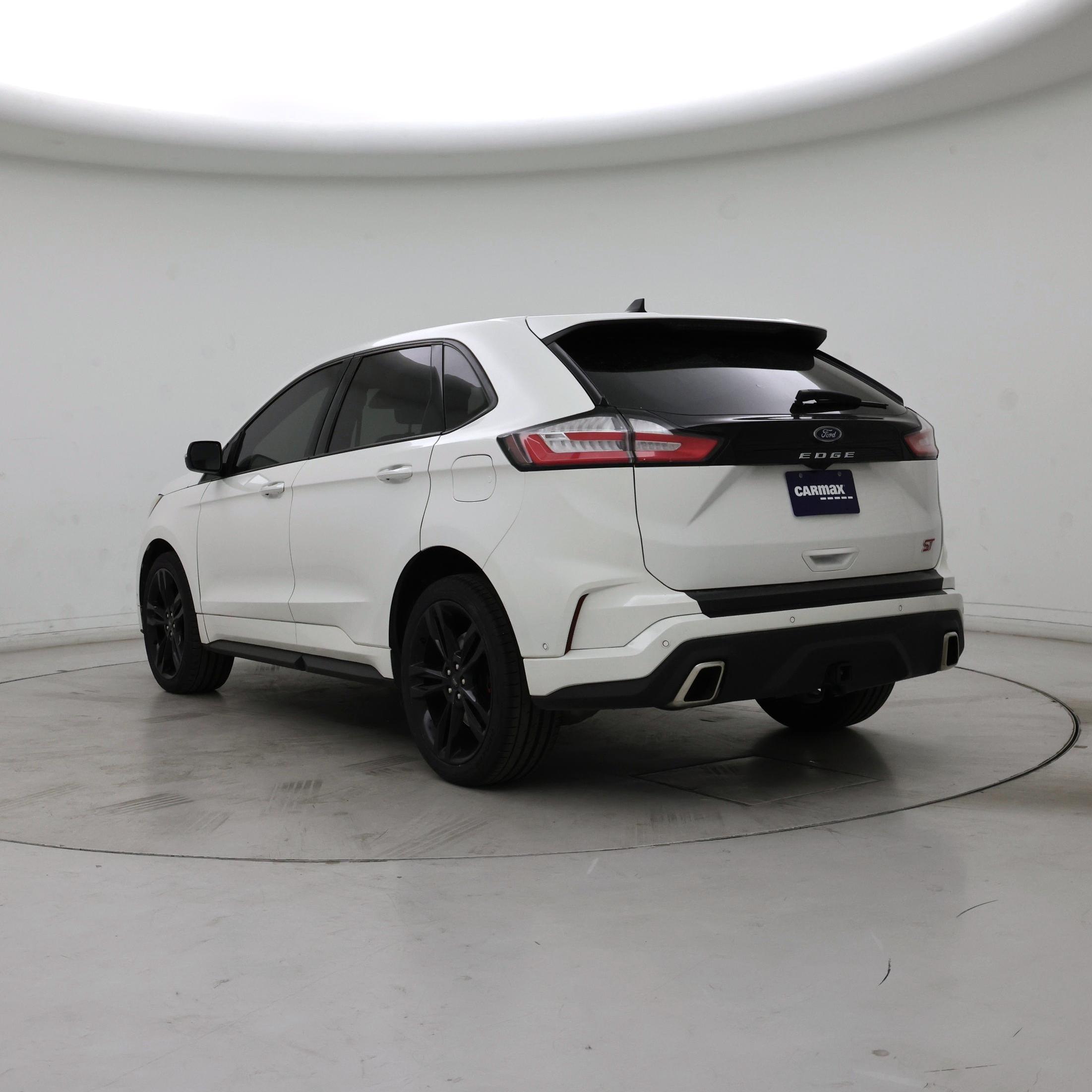Thumbnail: 2022 Ford Edge - 2