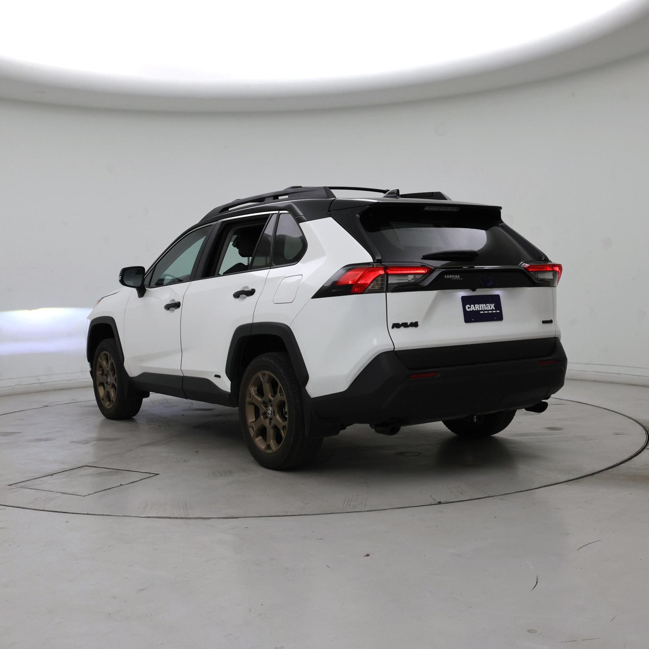 Thumbnail: 2024 Toyota RAV4 - 2