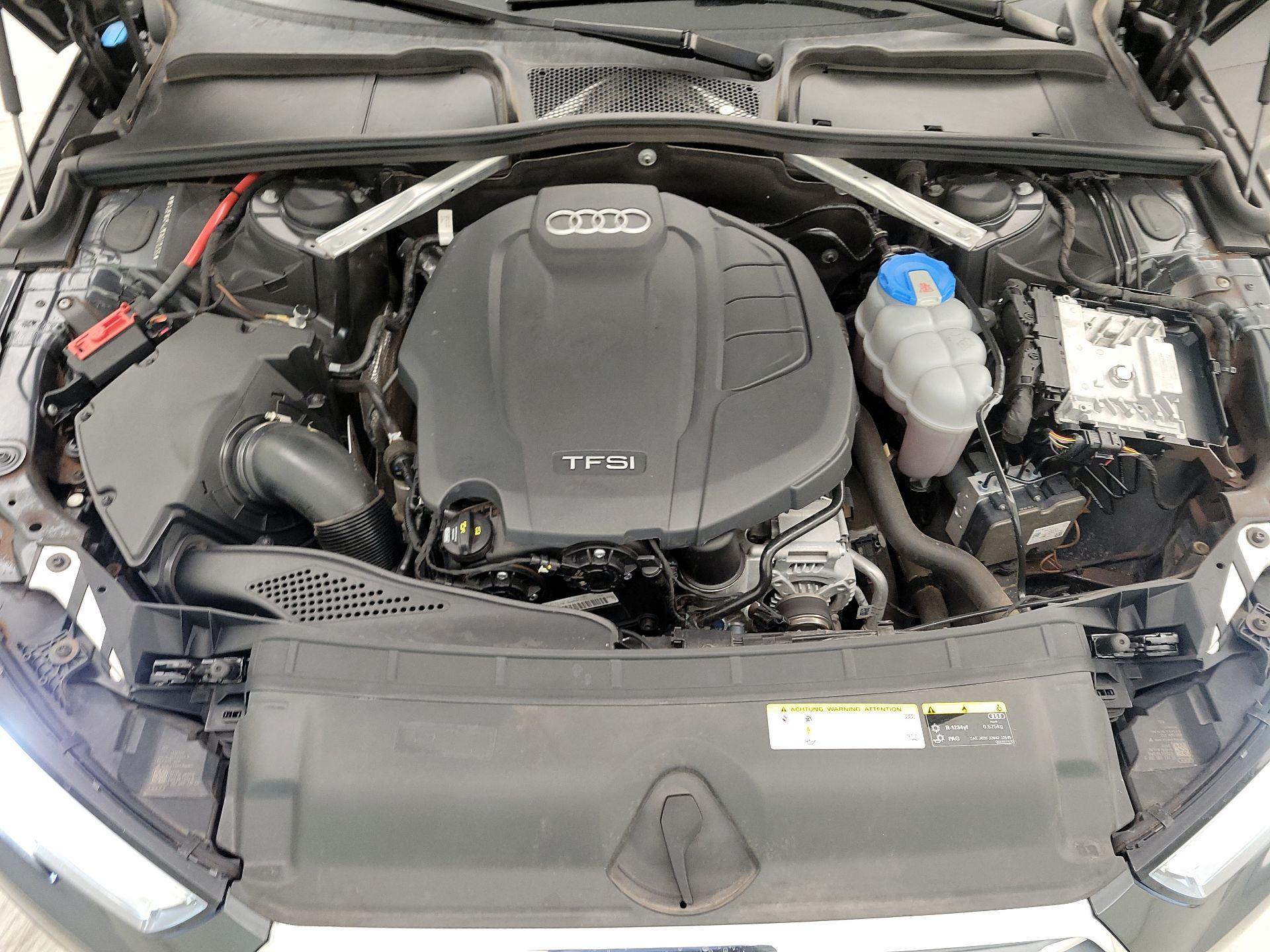 Thumbnail: 2019 Audi A4 - 19