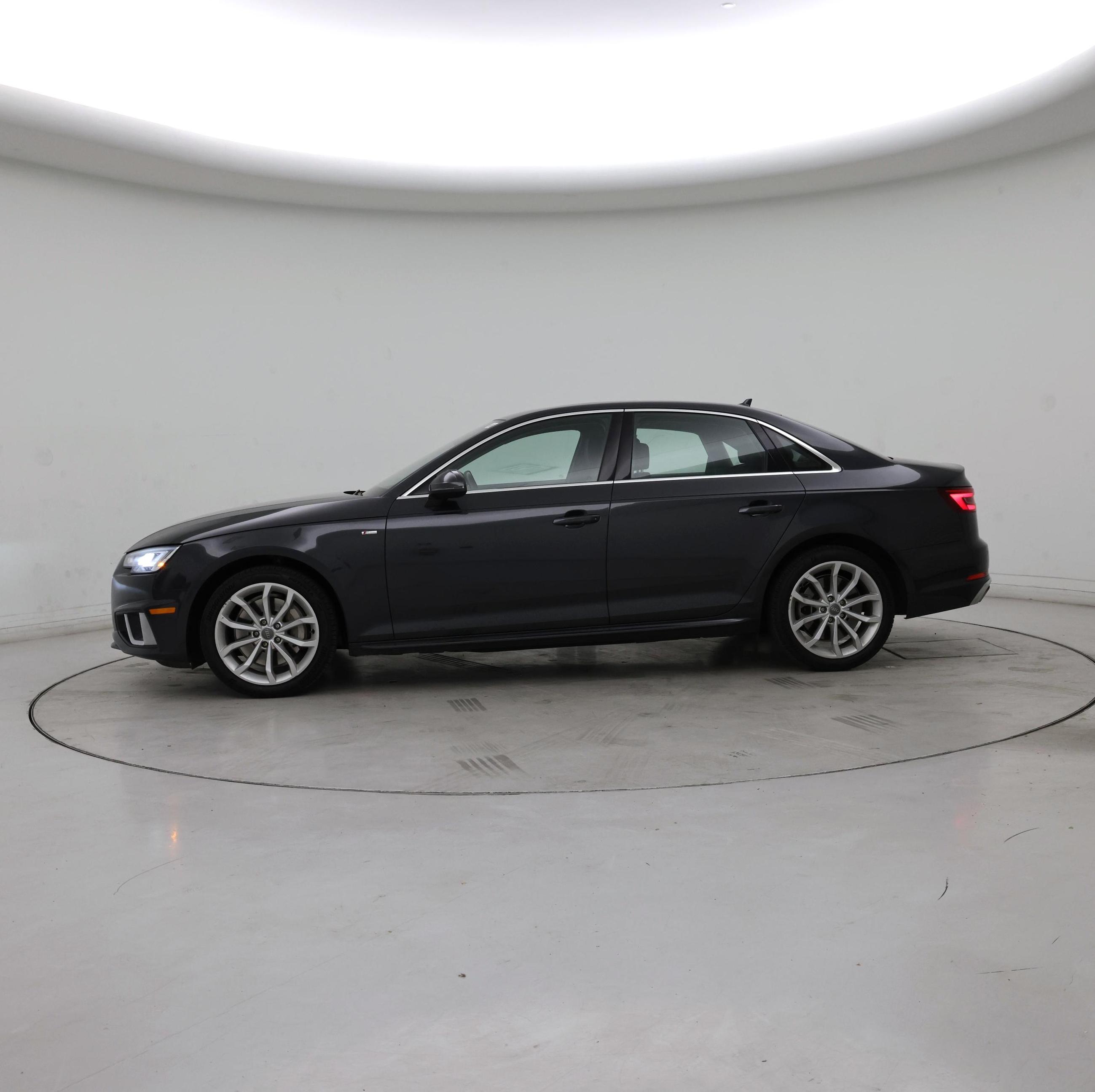 Thumbnail: 2019 Audi A4 - 3