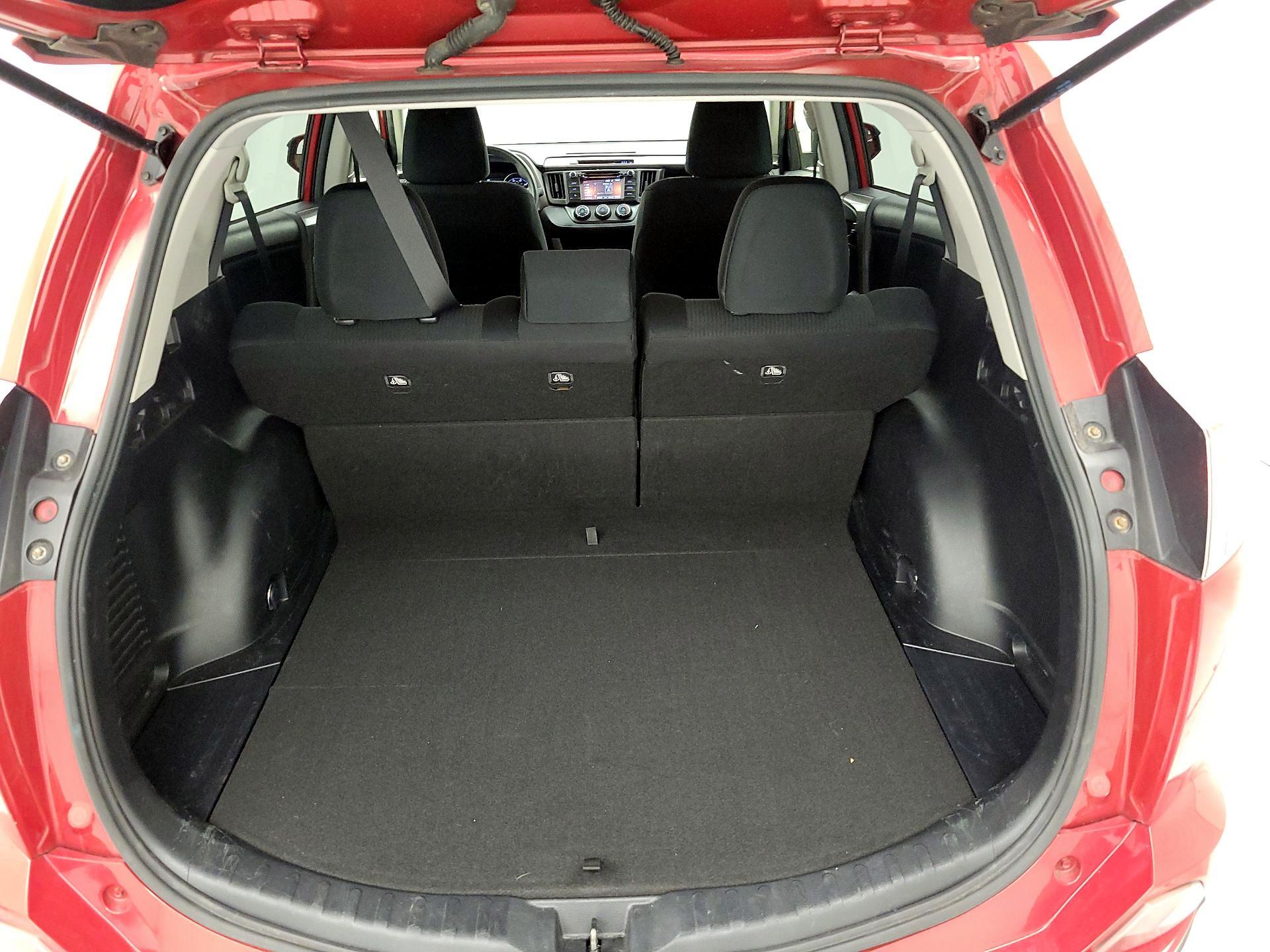 Thumbnail: 2017 Toyota RAV4 - 16