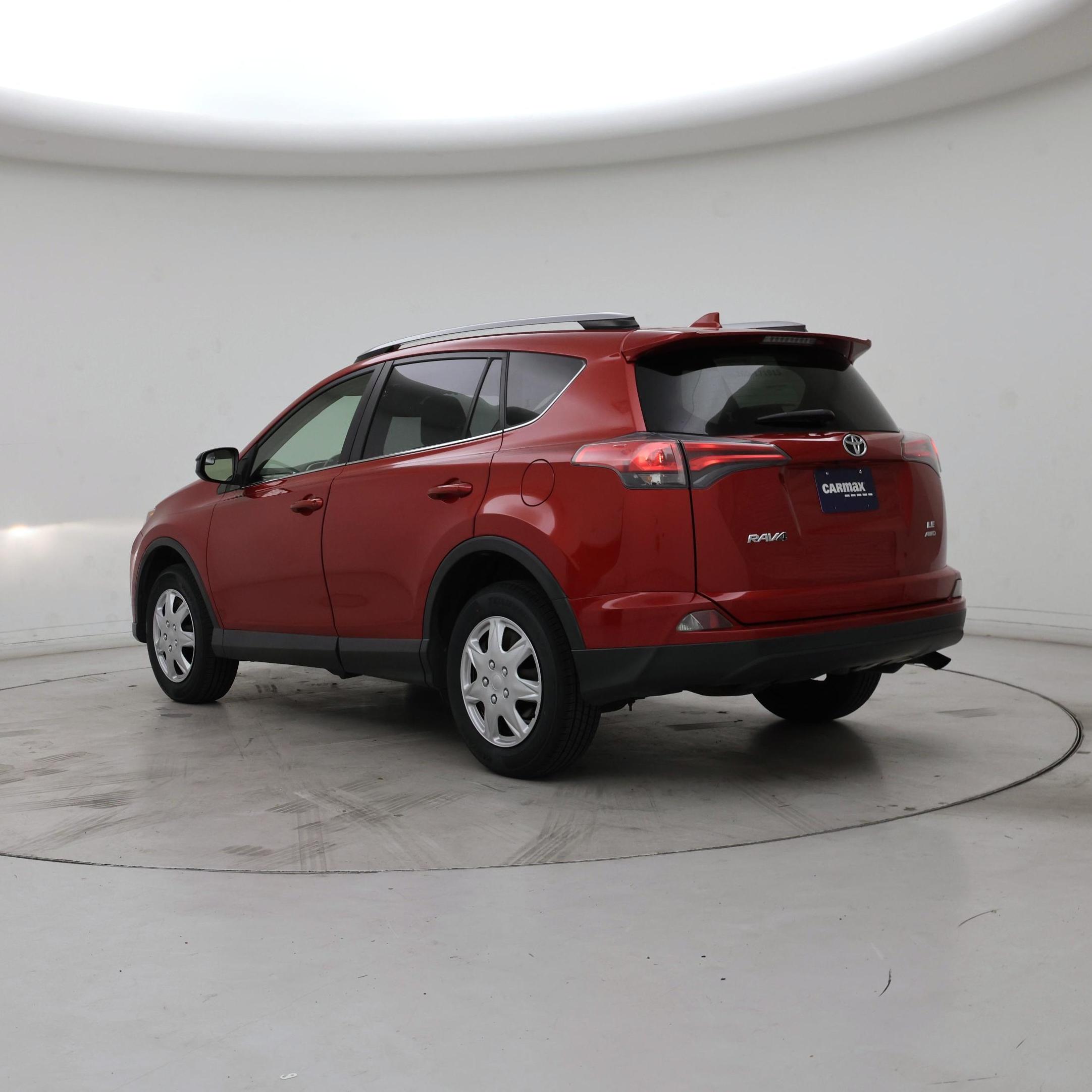Thumbnail: 2017 Toyota RAV4 - 2