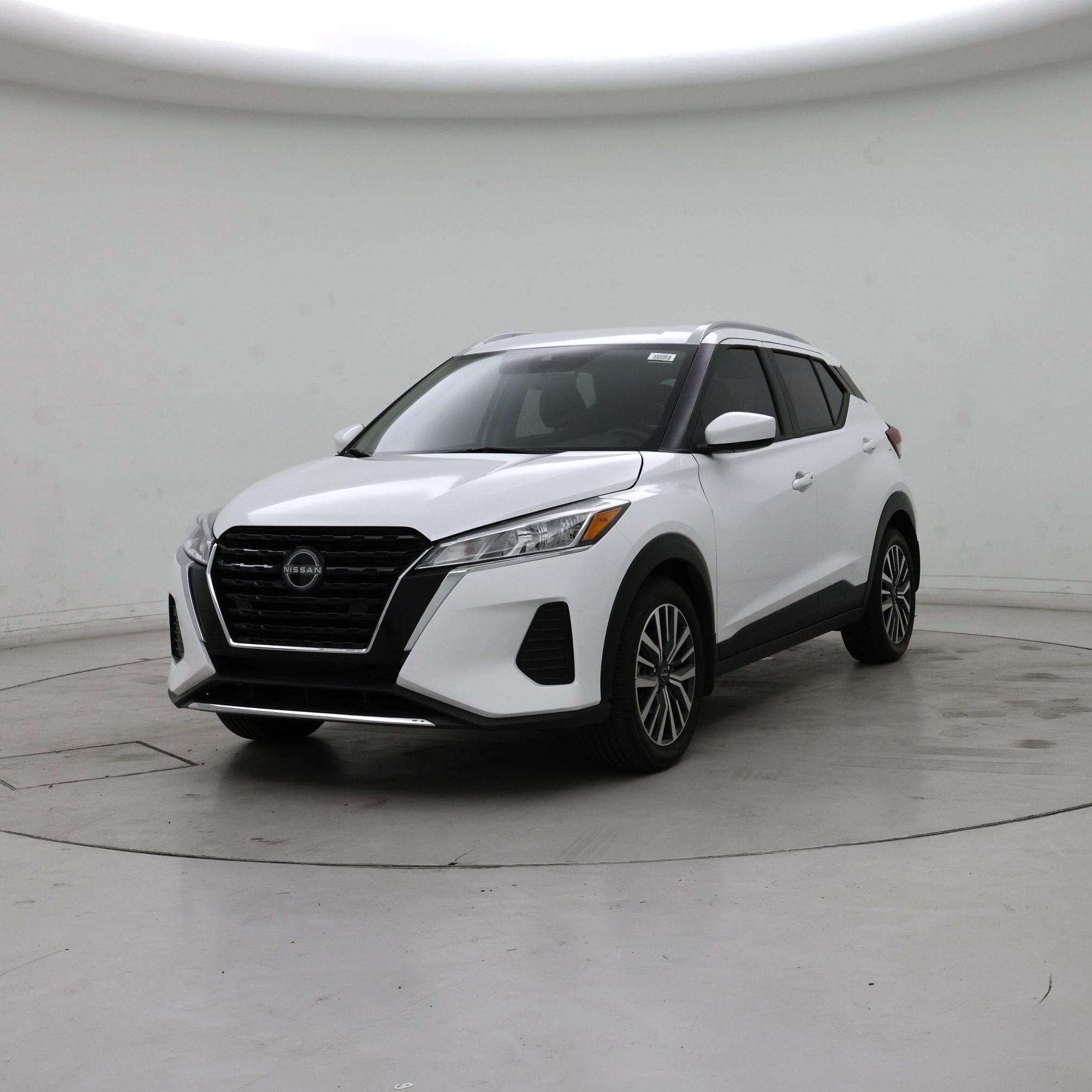 Thumbnail: 2023 Nissan Kicks - 4