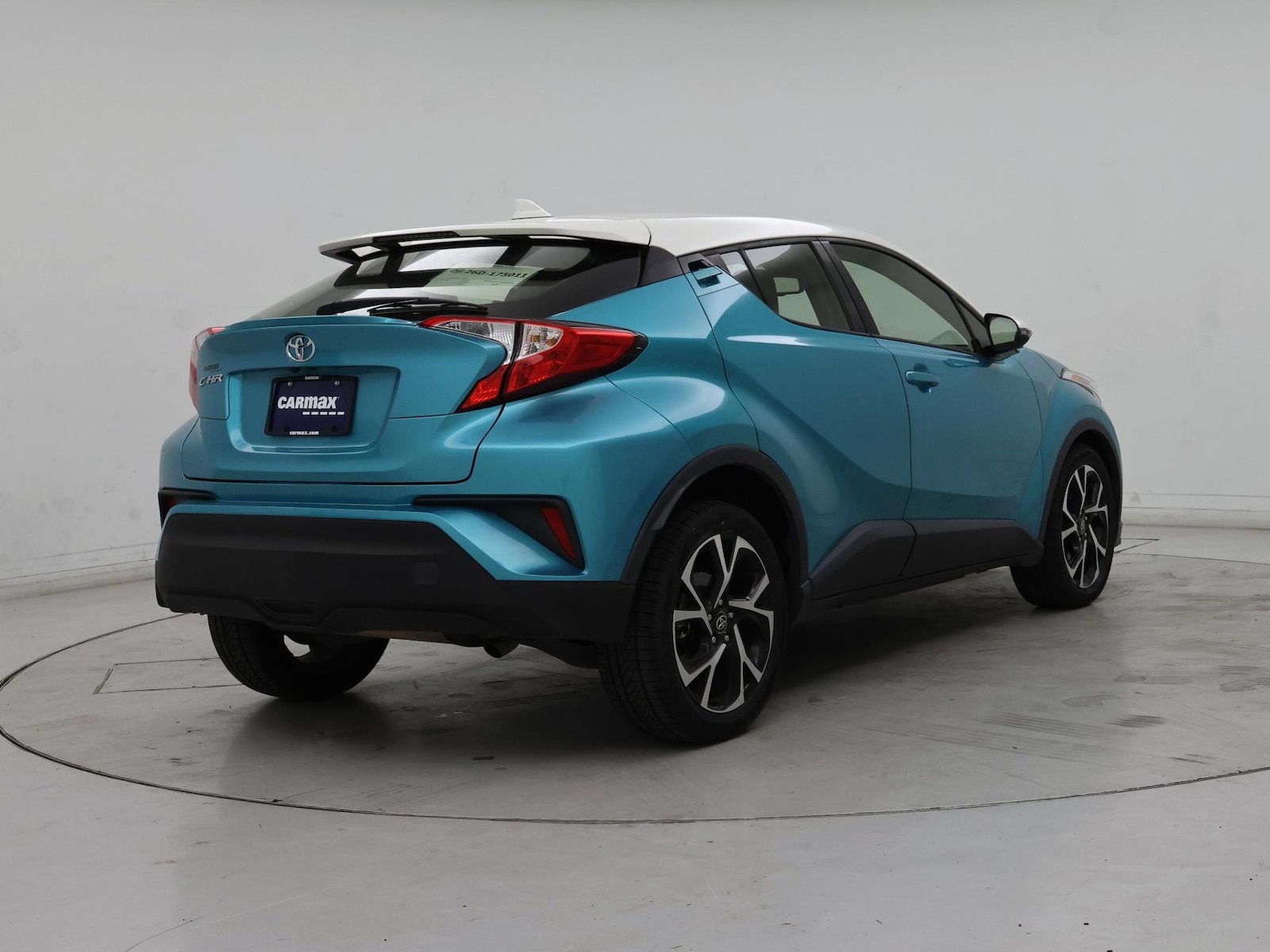 2018 Toyota C-HR XLE - Photo 9