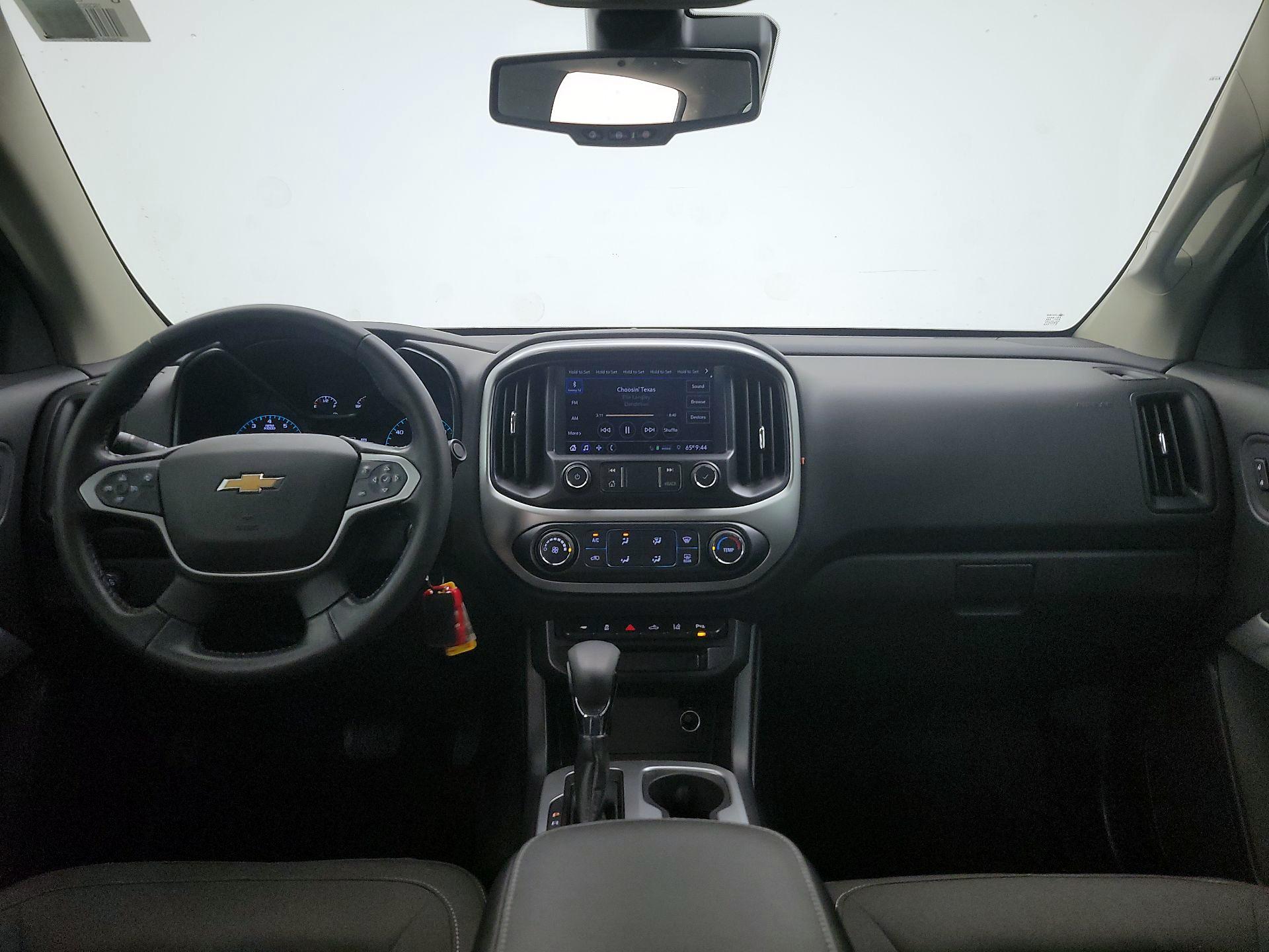 Thumbnail: 2022 Chevrolet Colorado - 9