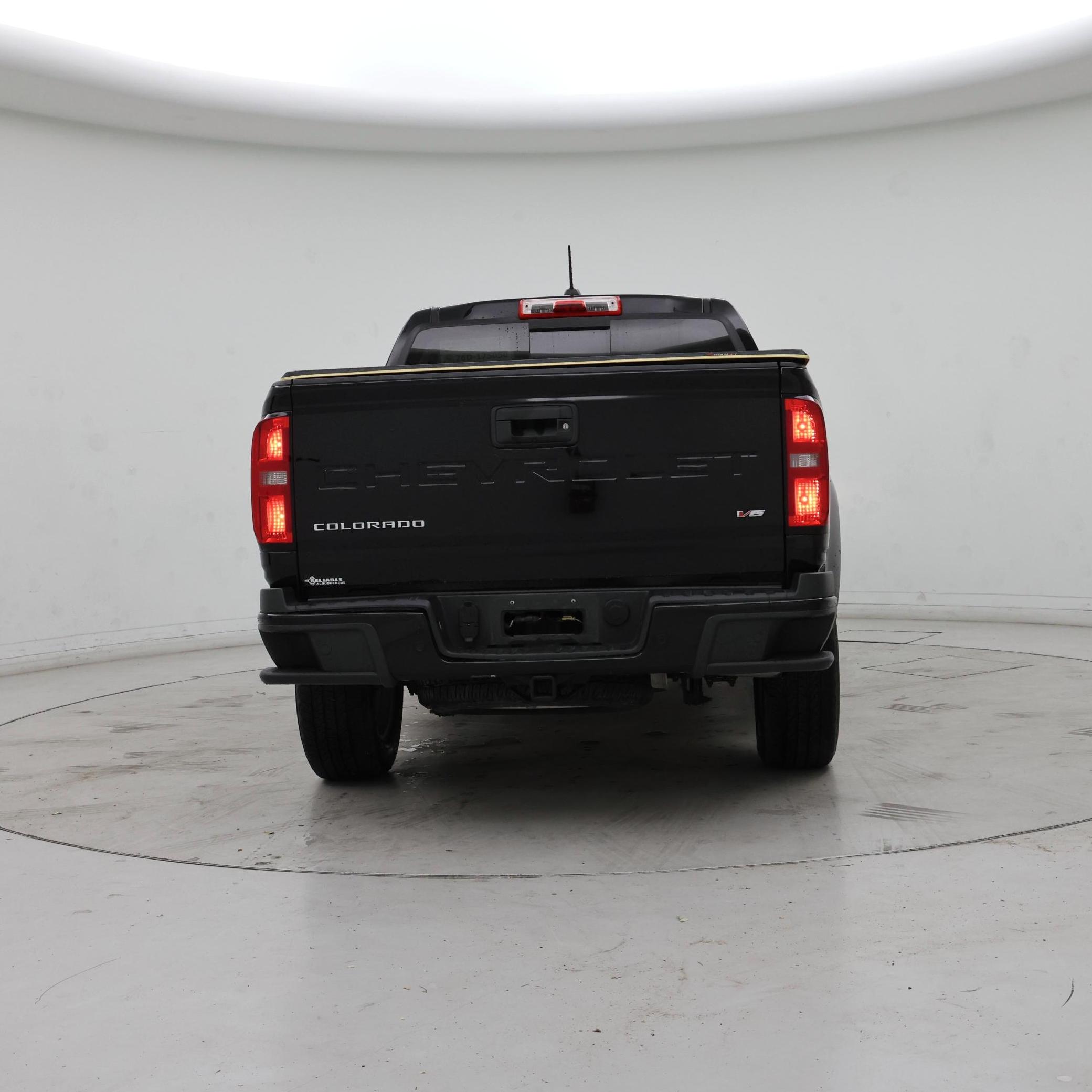 Thumbnail: 2022 Chevrolet Colorado - 6
