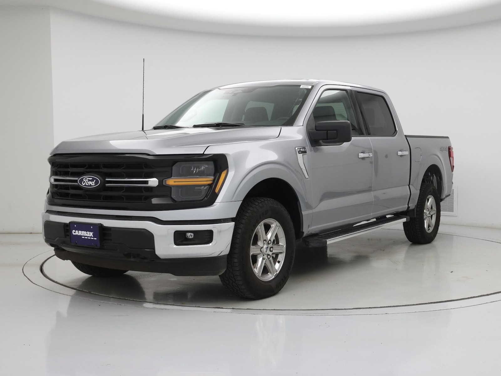 2025 Ford F-150 XLT - Photo 5
