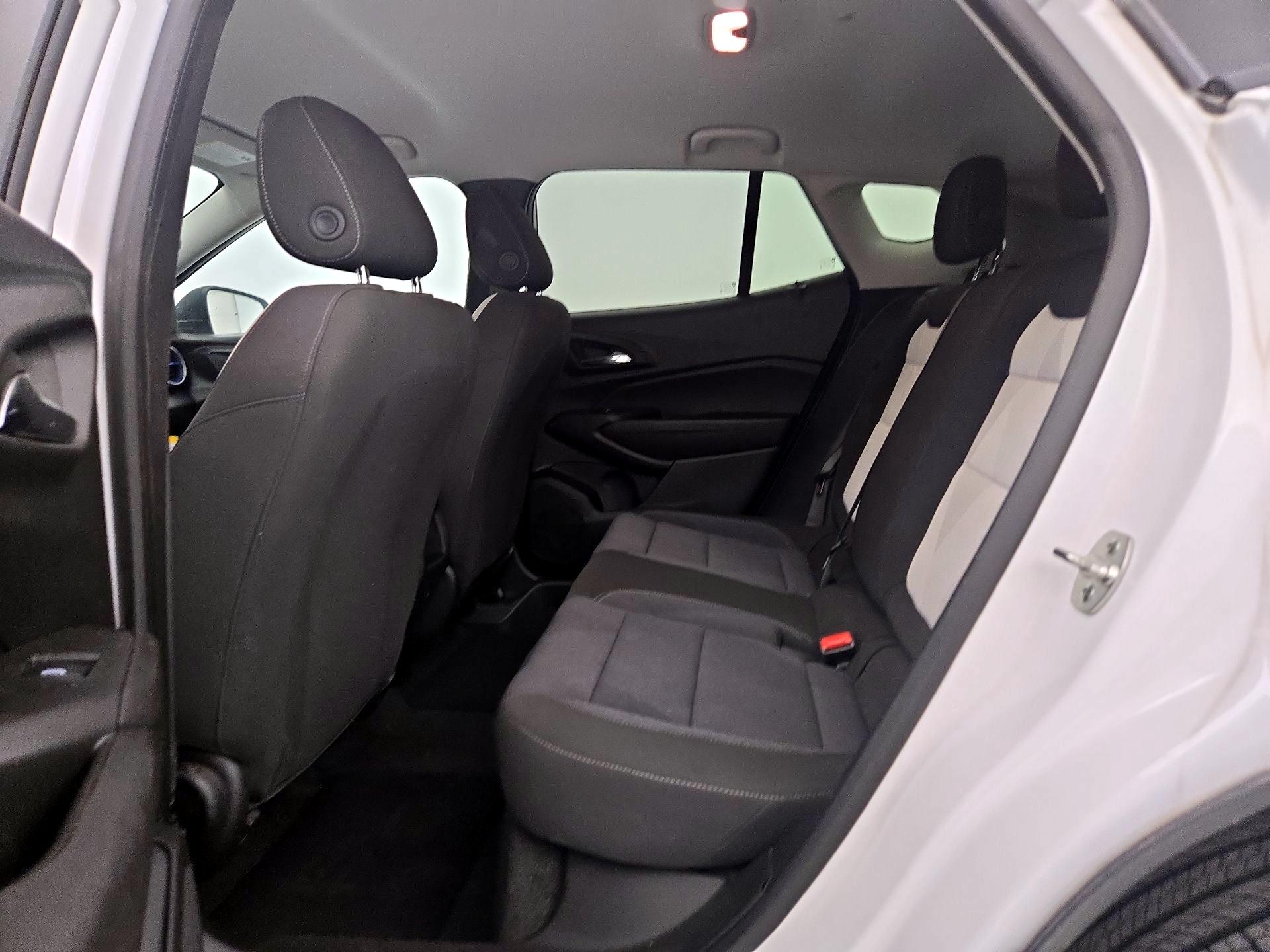 Thumbnail: 2024 Chevrolet Trax - 17