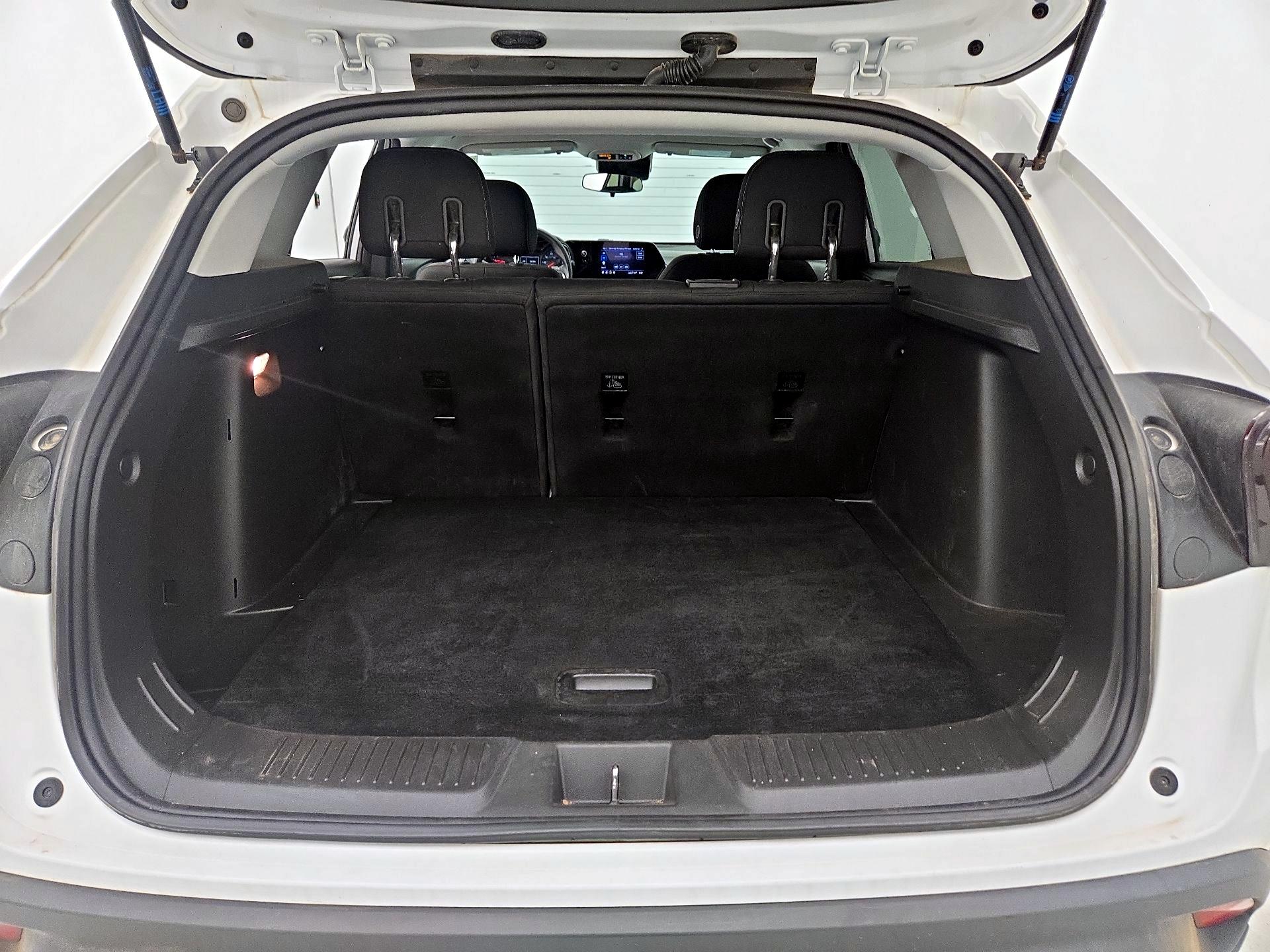 Thumbnail: 2024 Chevrolet Trax - 18