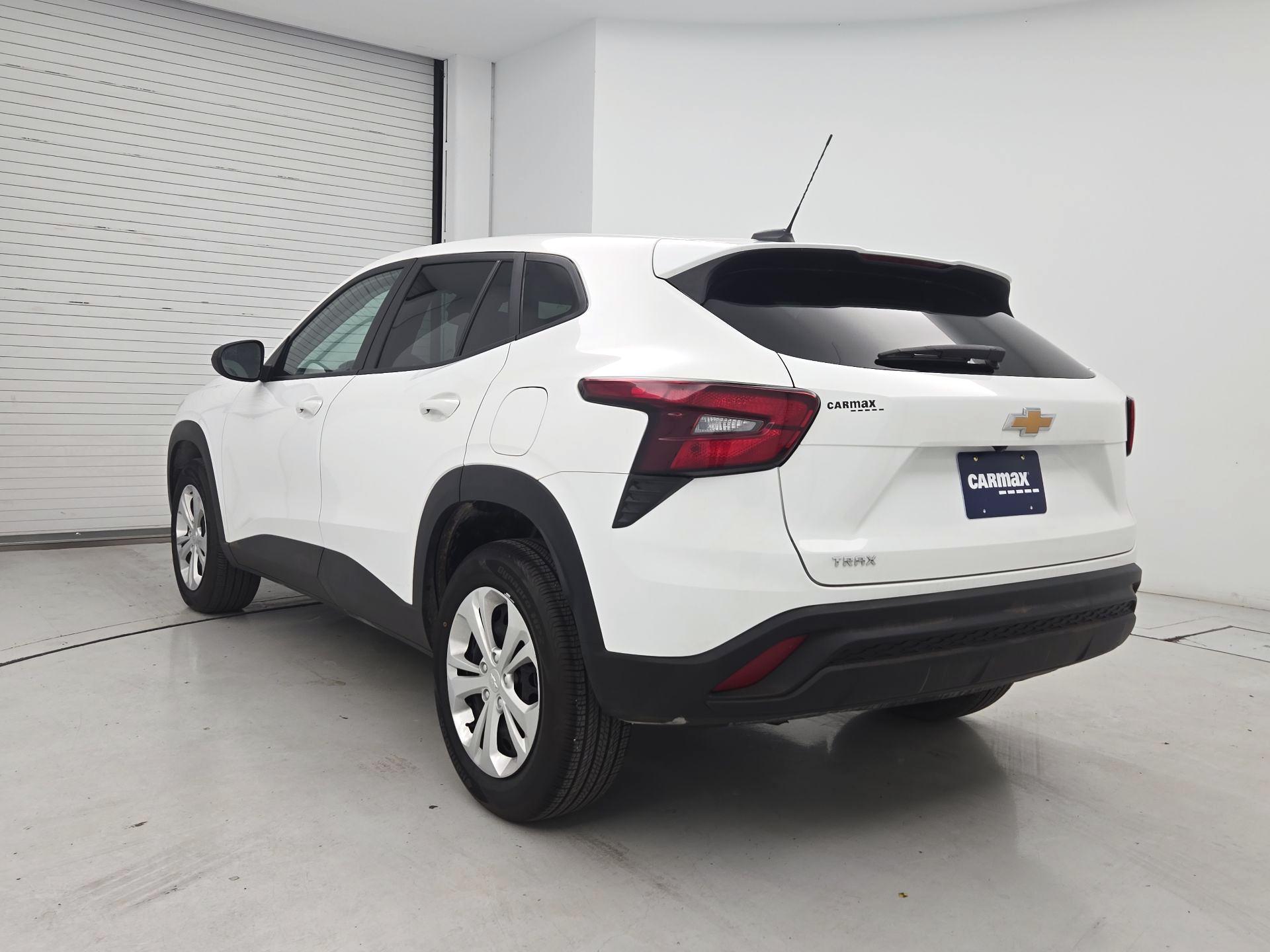 Thumbnail: 2024 Chevrolet Trax - 7