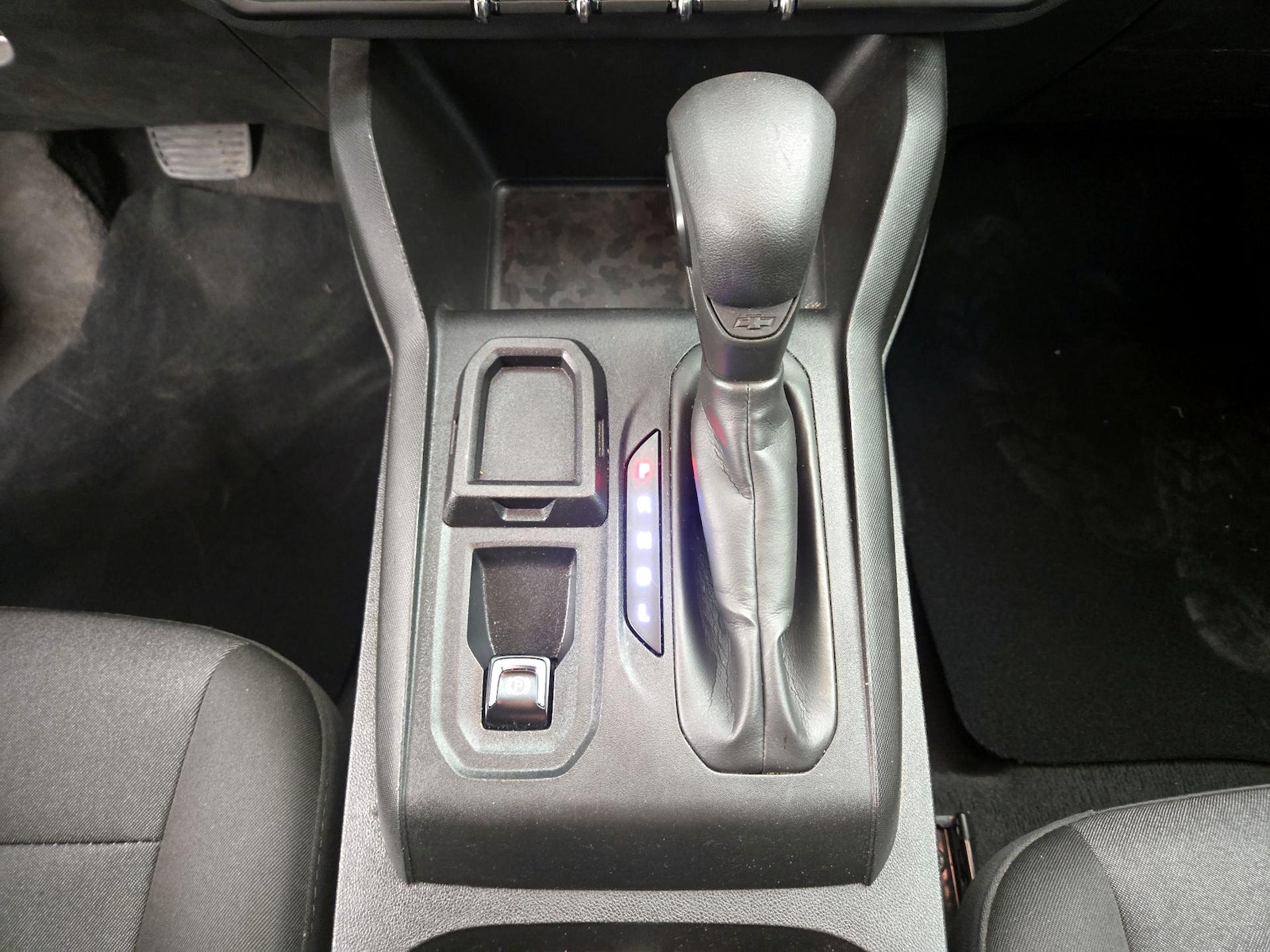 2023 Chevrolet Colorado Work Truck - Photo 18