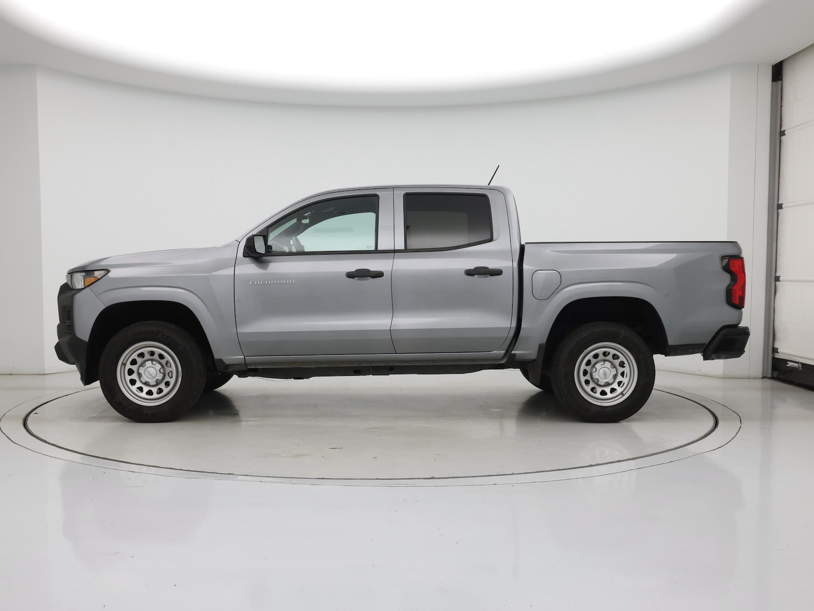 2023 Chevrolet Colorado Work Truck - Photo 4