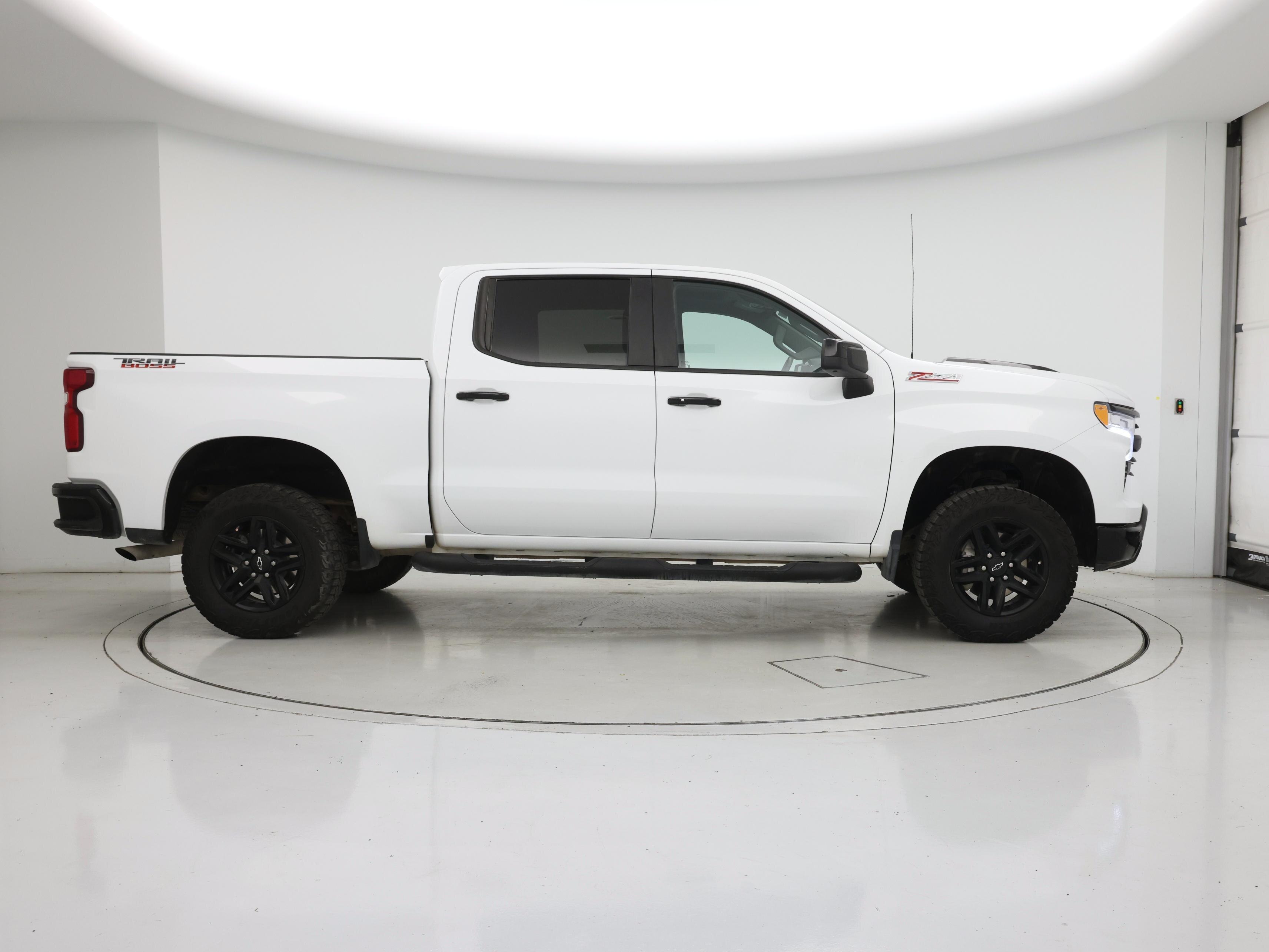 Thumbnail: 2023 Chevrolet Silverado 1500 - 7