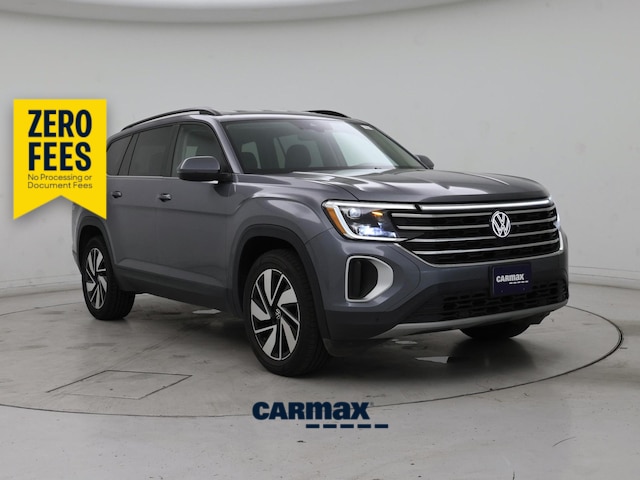 Gray 2024 Volkswagen Atlas SE 4Motion with Technology SUV / Crossover All-Wheel Drive Automatic