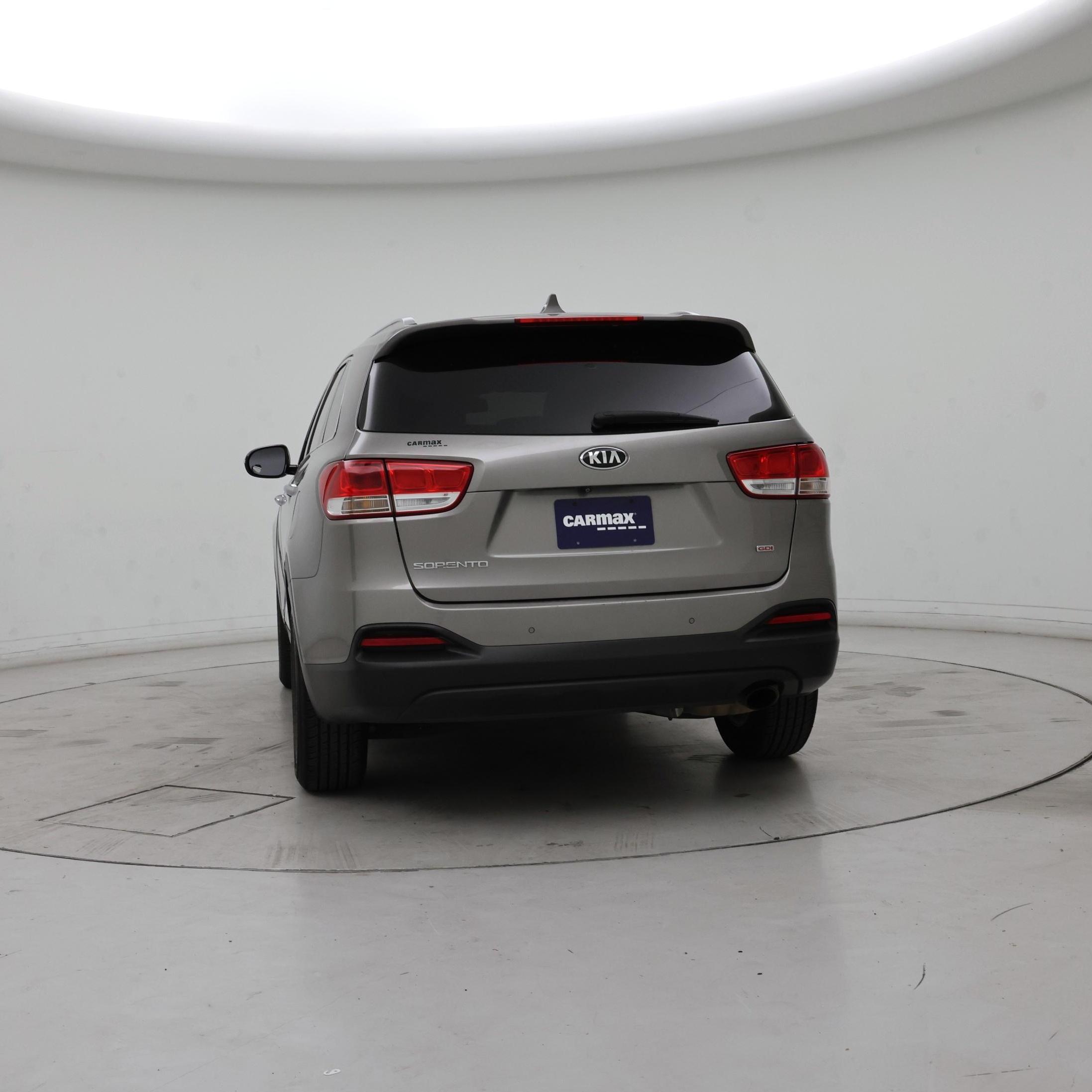 Thumbnail: 2017 Kia Sorento - 6