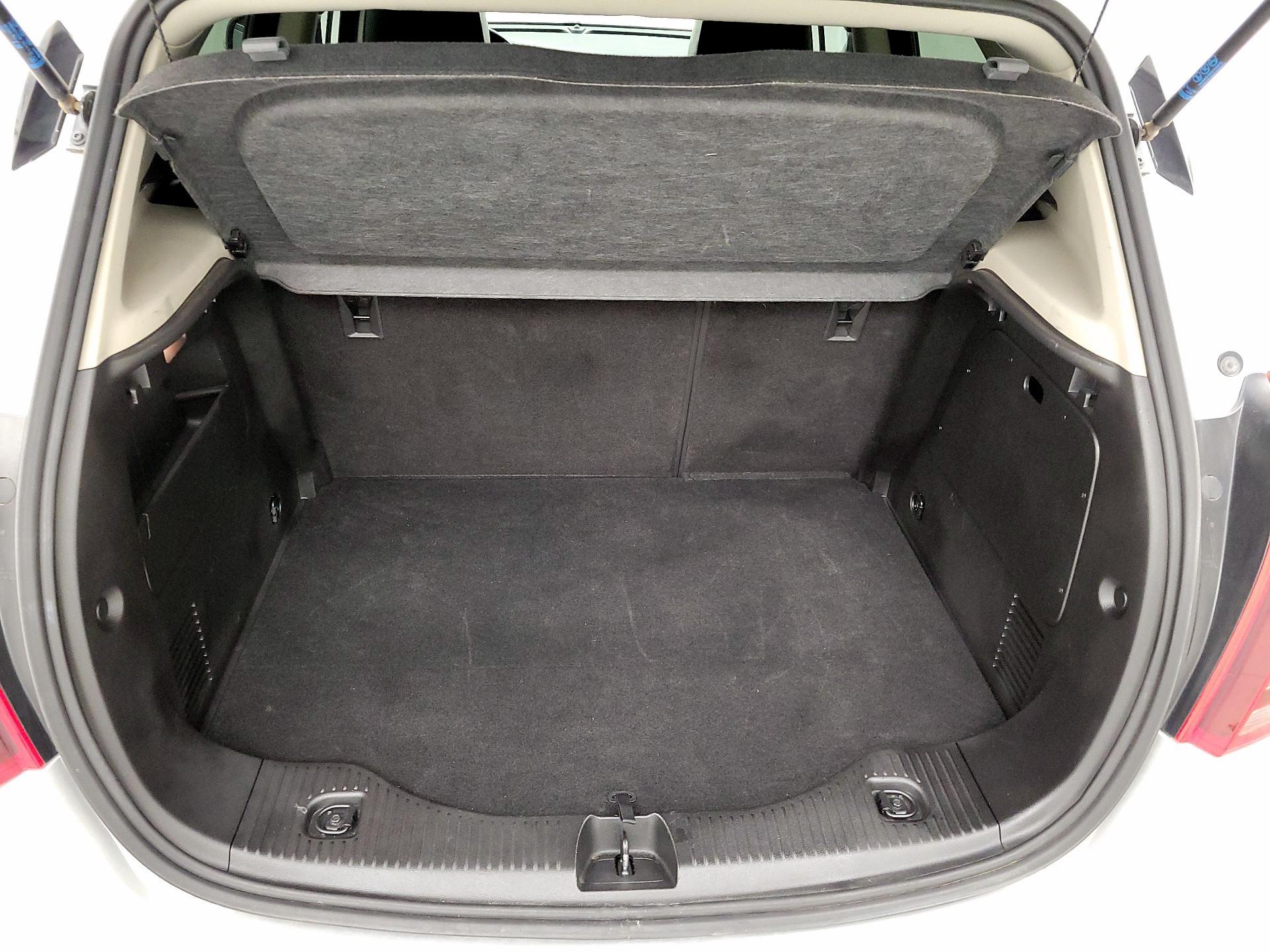Thumbnail: 2019 Buick Encore - 20