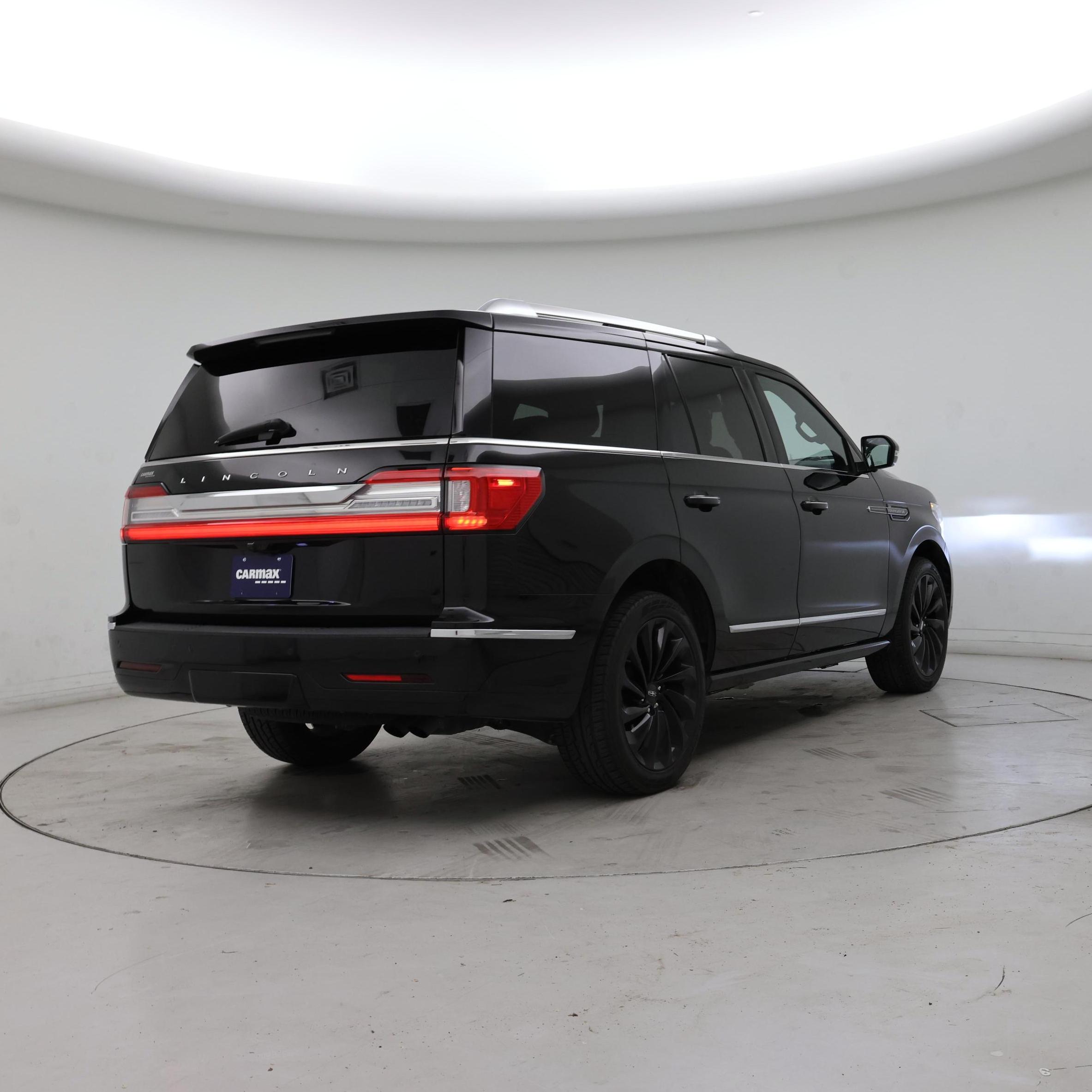 Thumbnail: 2020 Lincoln Navigator - 8
