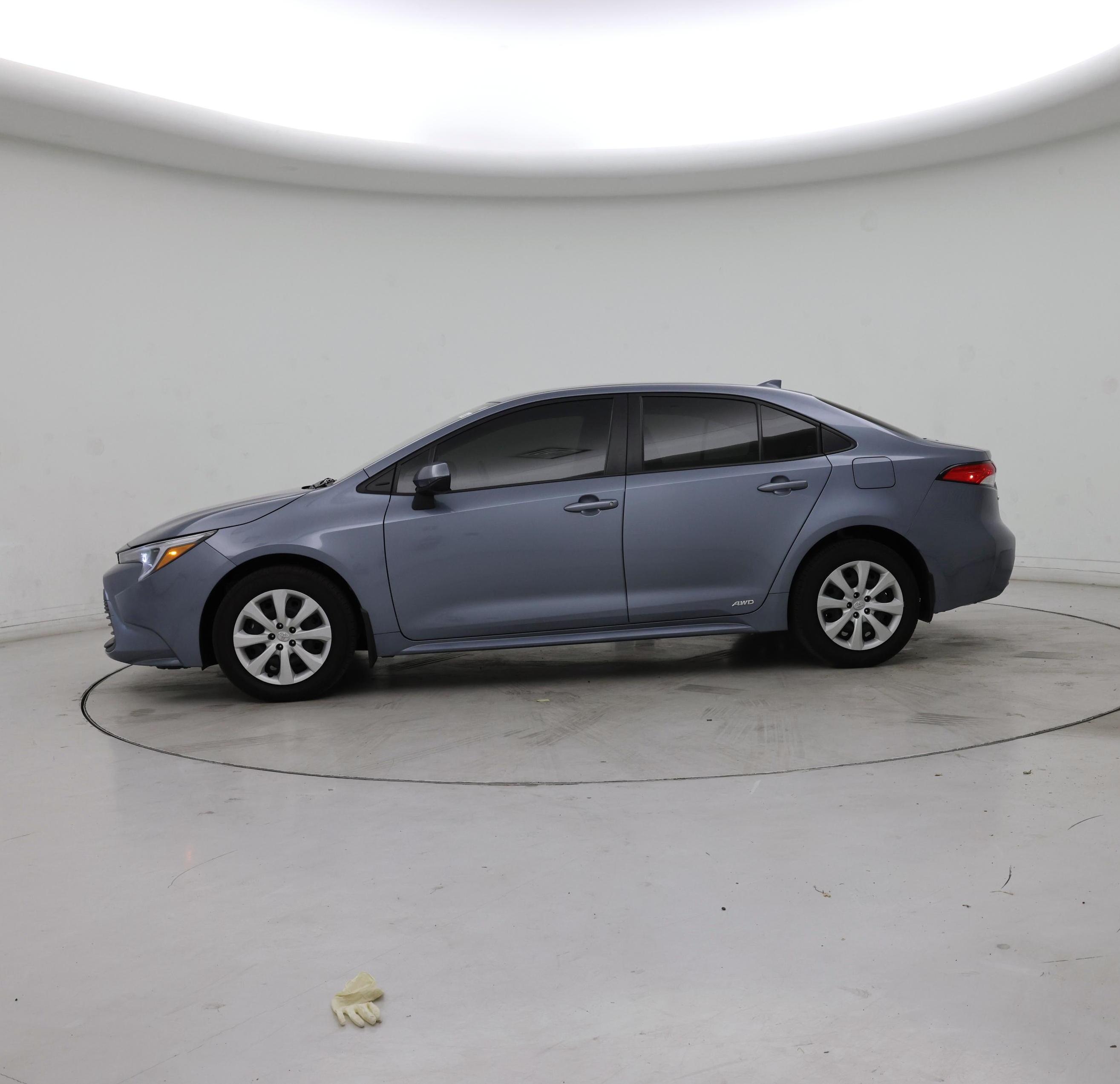 Thumbnail: 2025 Toyota Corolla - 3