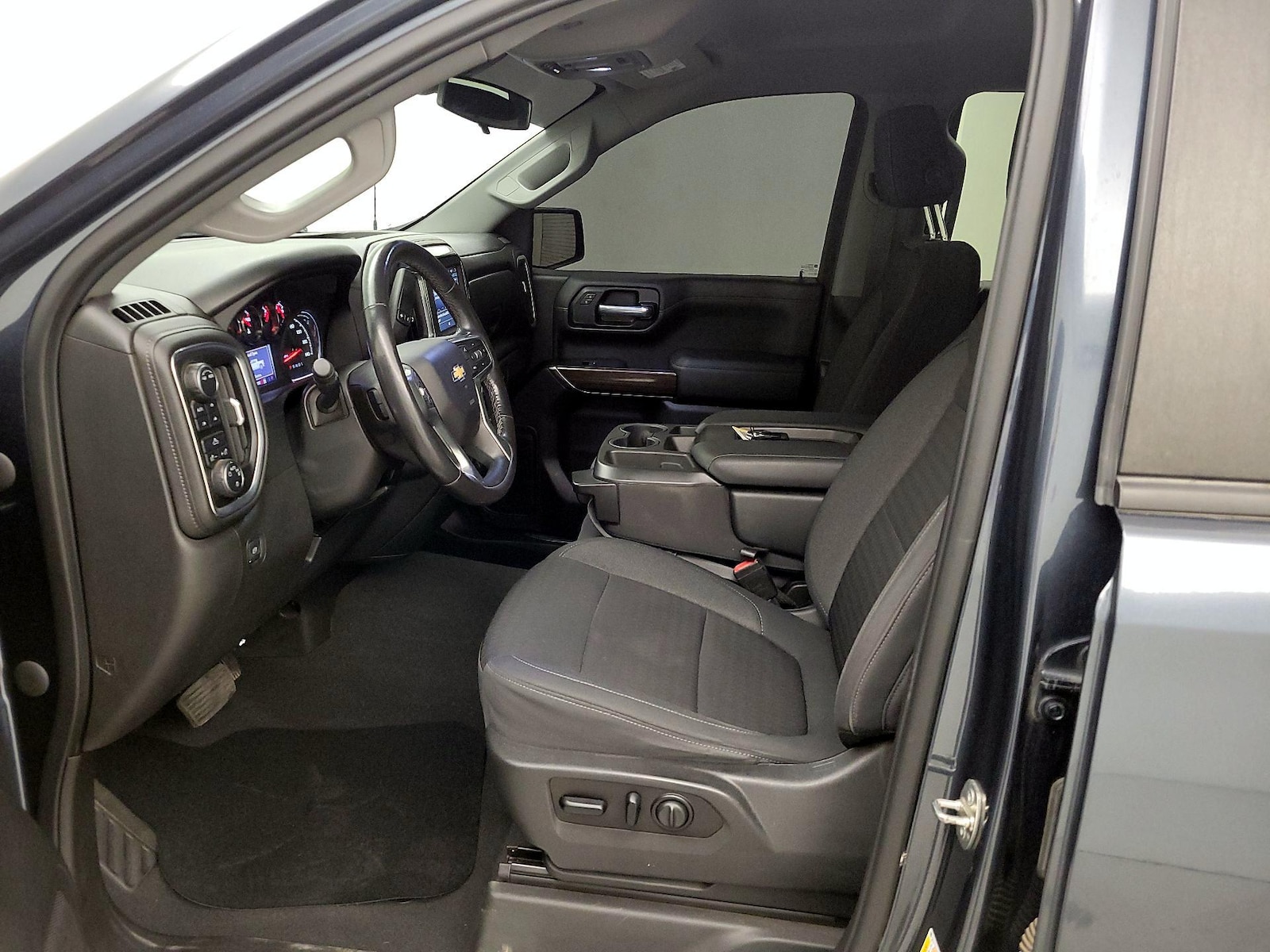 2021 Chevrolet Silverado 1500 LT - Photo 12