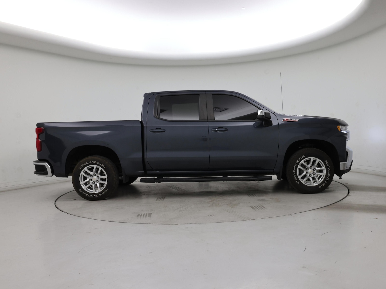 2021 Chevrolet Silverado 1500 LT - Photo 8