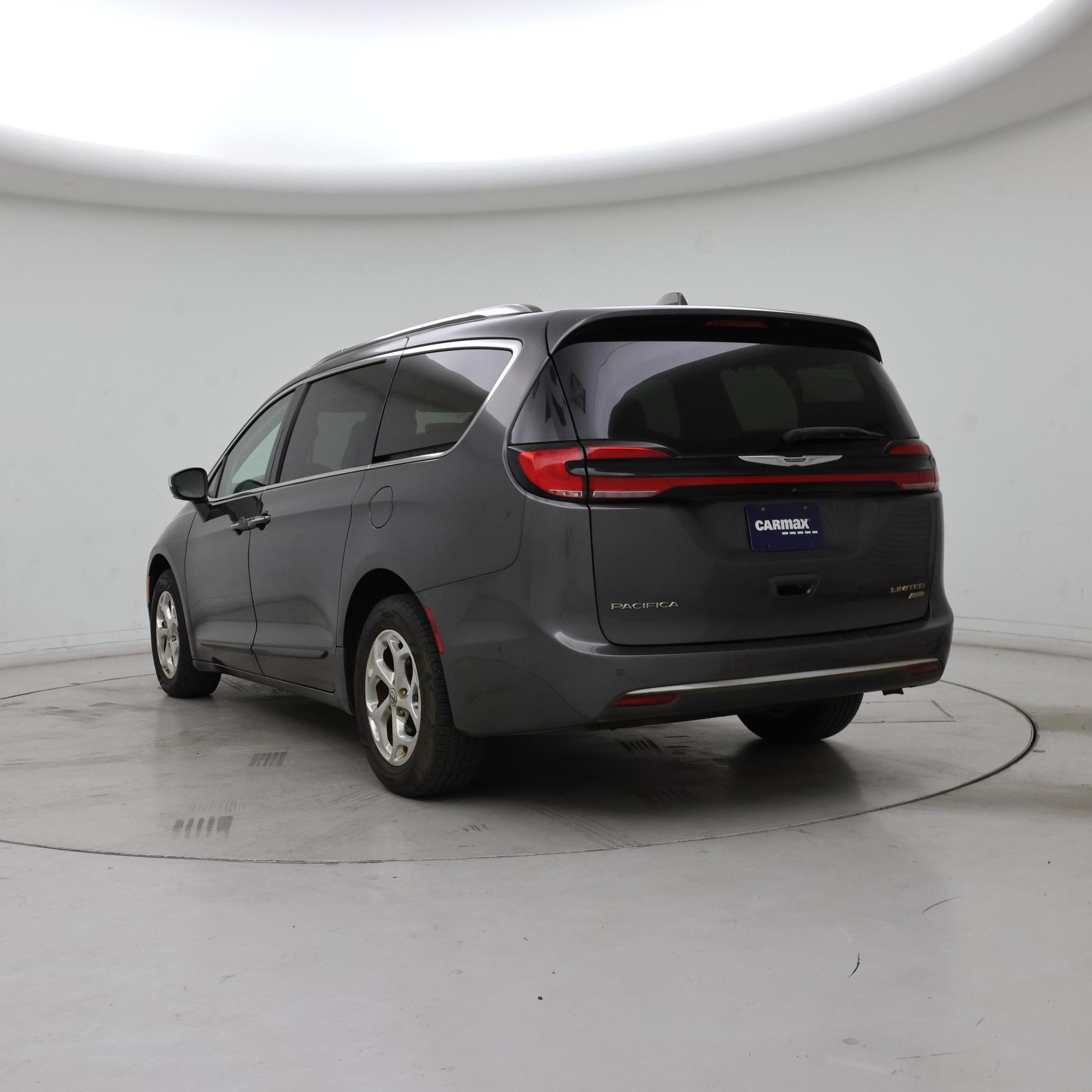 Thumbnail: 2021 Chrysler Pacifica - 2