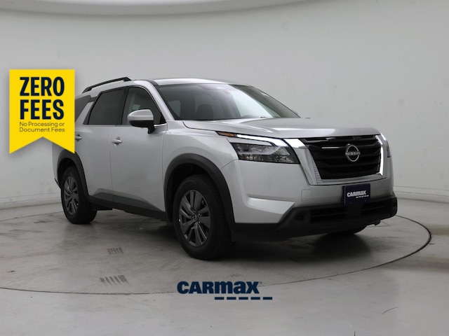 Silver 2025 Nissan Pathfinder SV FWD SUV / Crossover Front-Wheel Drive Automatic