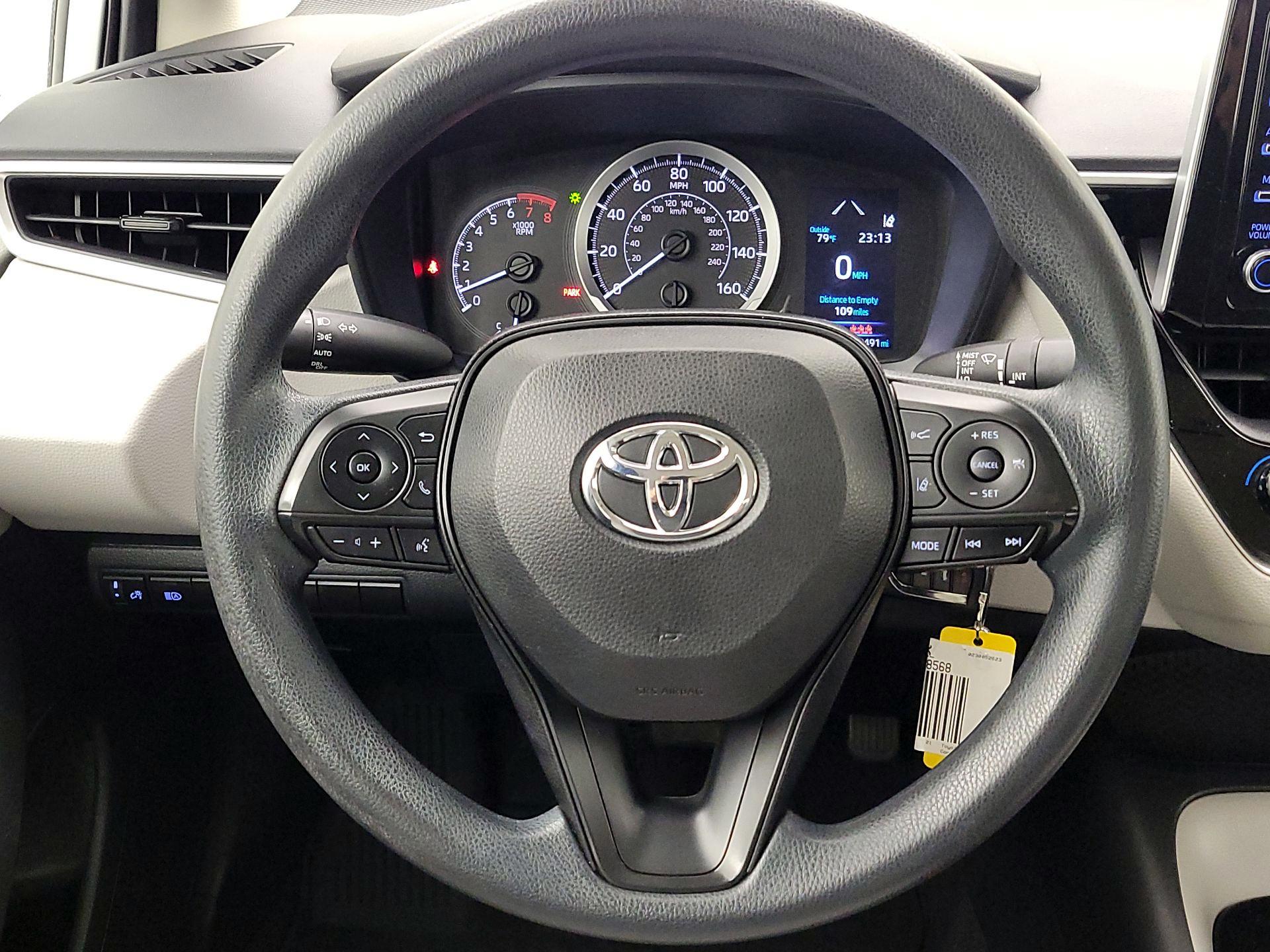 Thumbnail: 2021 Toyota Corolla - 10