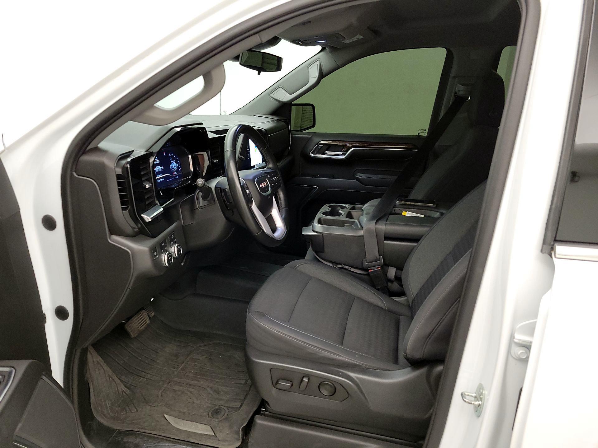 Thumbnail: 2023 GMC Sierra 1500 - 11