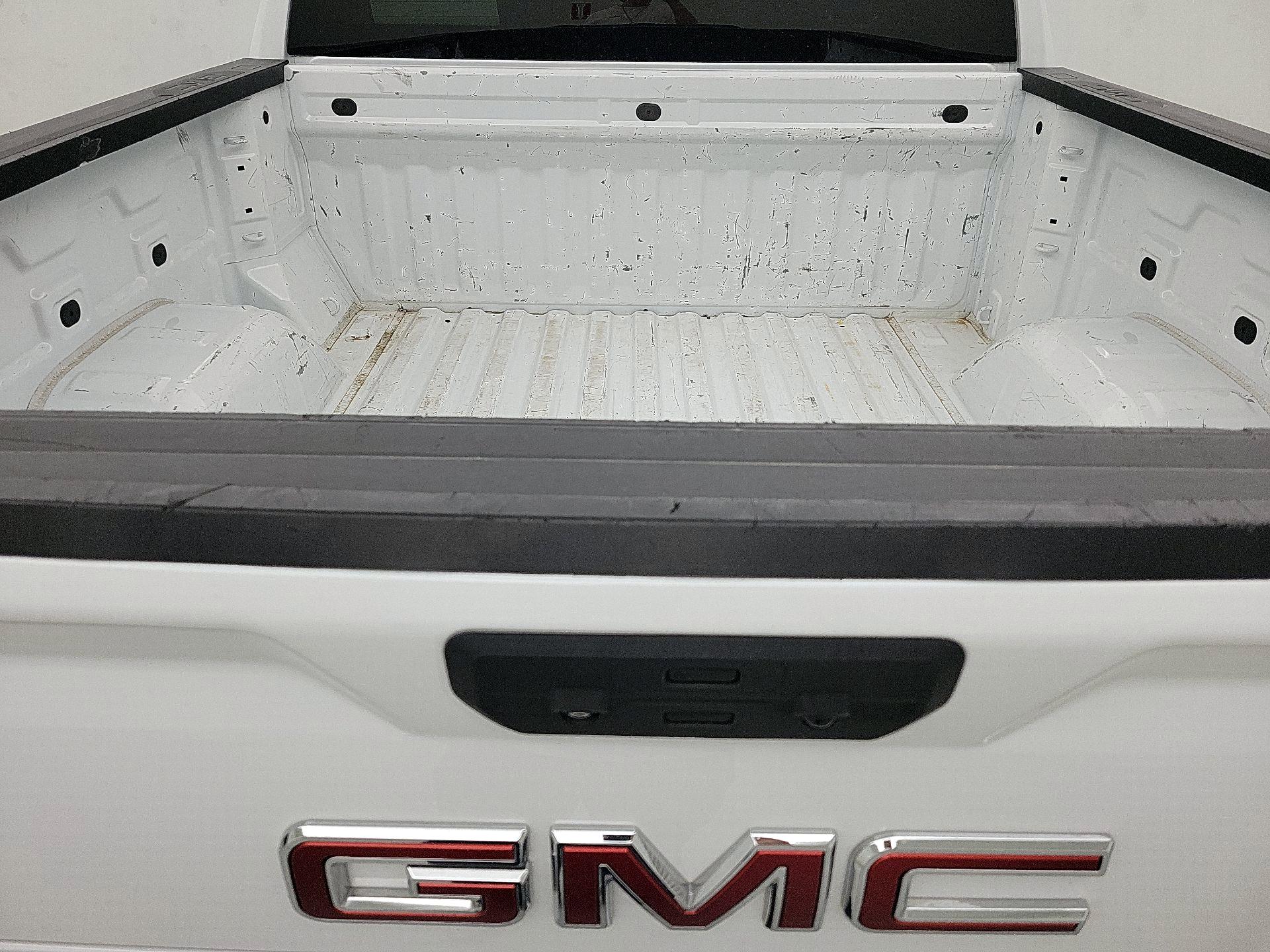 Thumbnail: 2023 GMC Sierra 1500 - 16