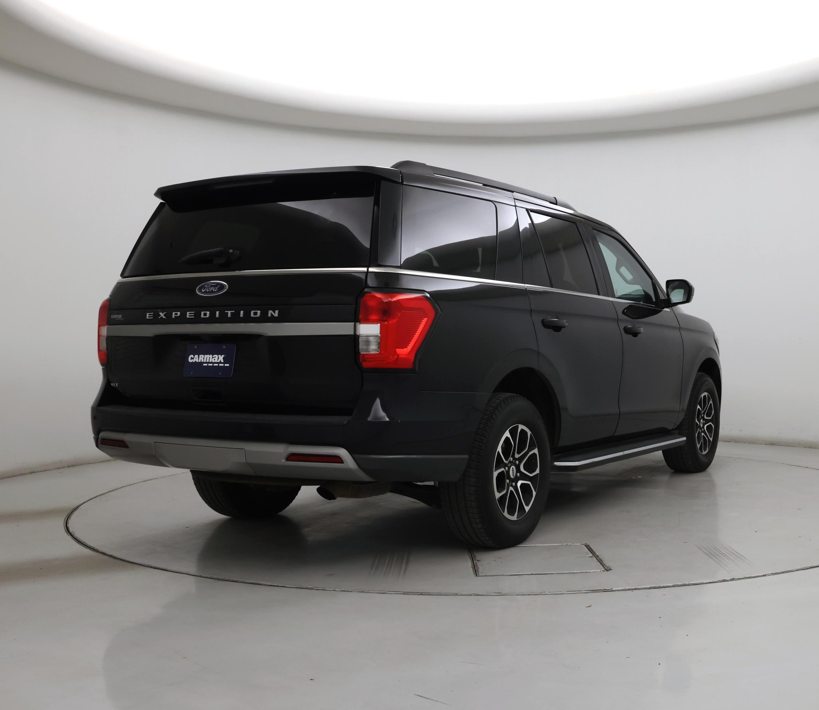 Thumbnail: 2023 Ford Expedition - 8
