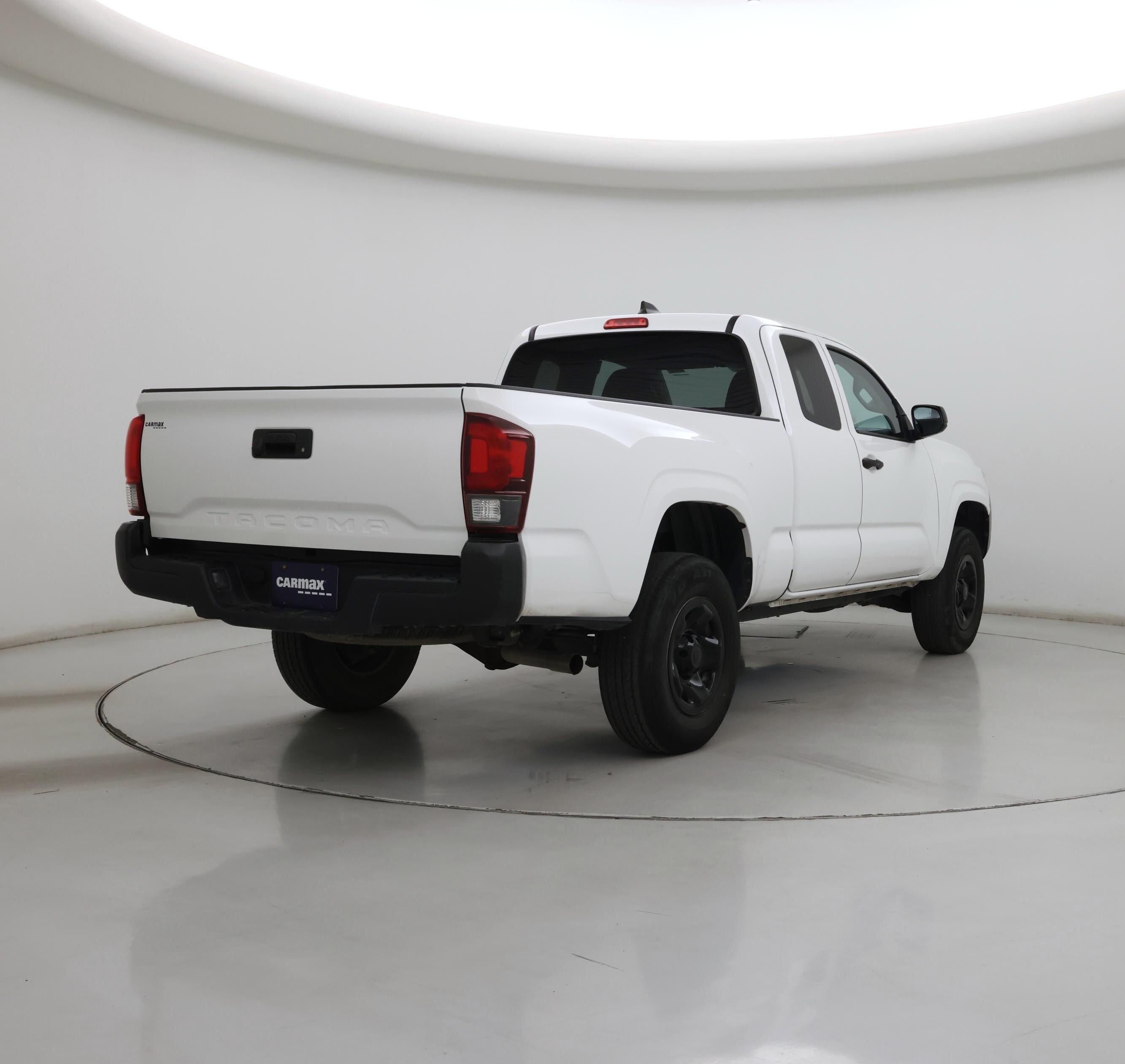 Thumbnail: 2022 Toyota Tacoma - 8