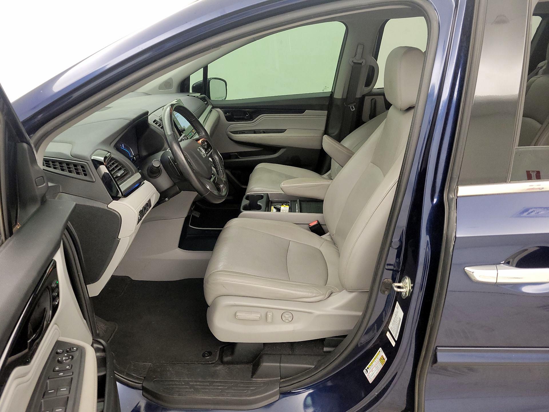Thumbnail: 2020 Honda Odyssey - 11