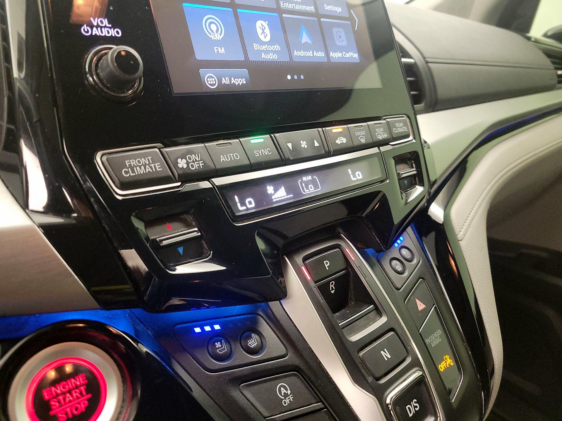 Thumbnail: 2020 Honda Odyssey - 17
