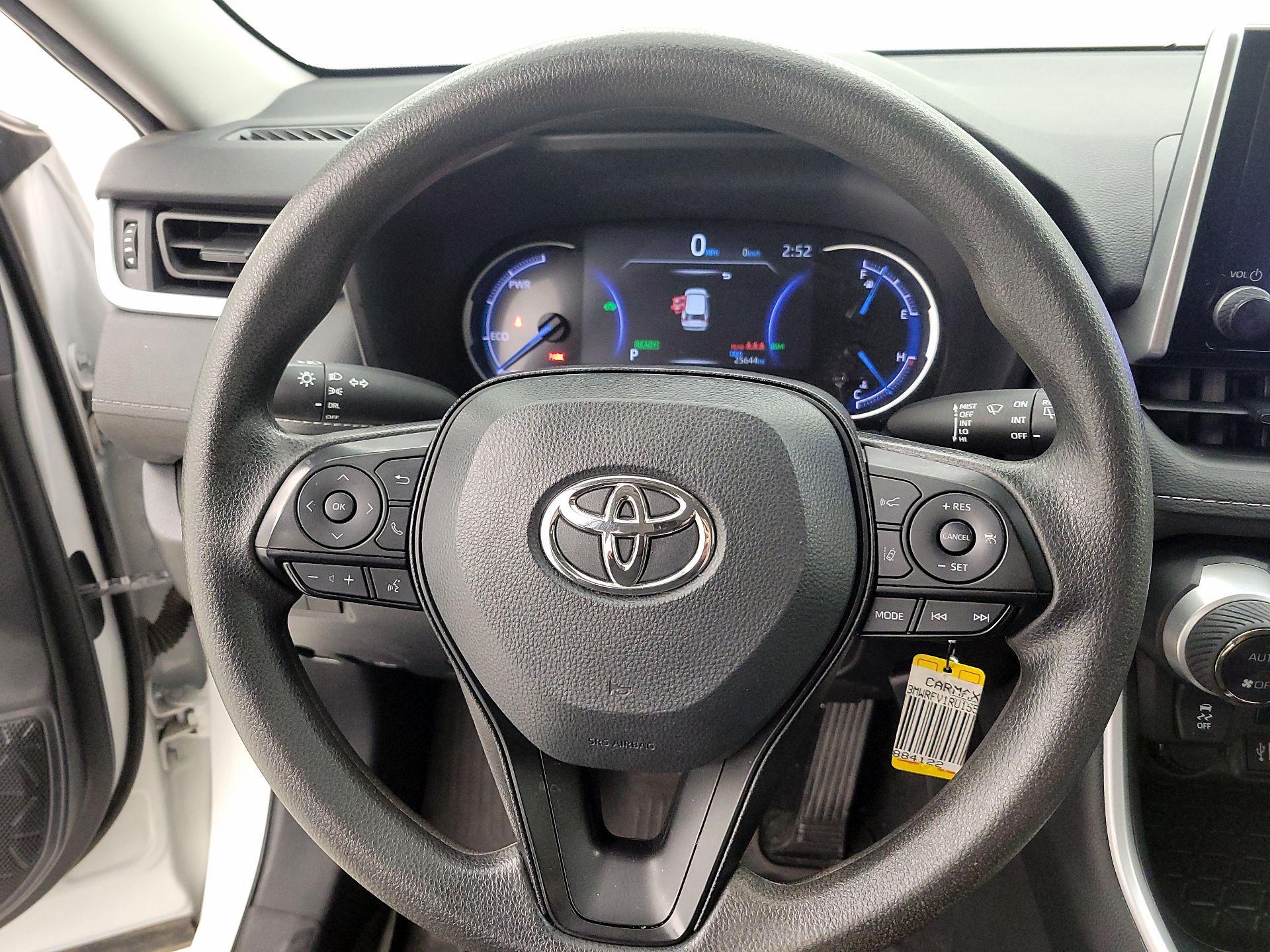 Thumbnail: 2024 Toyota RAV4 - 10