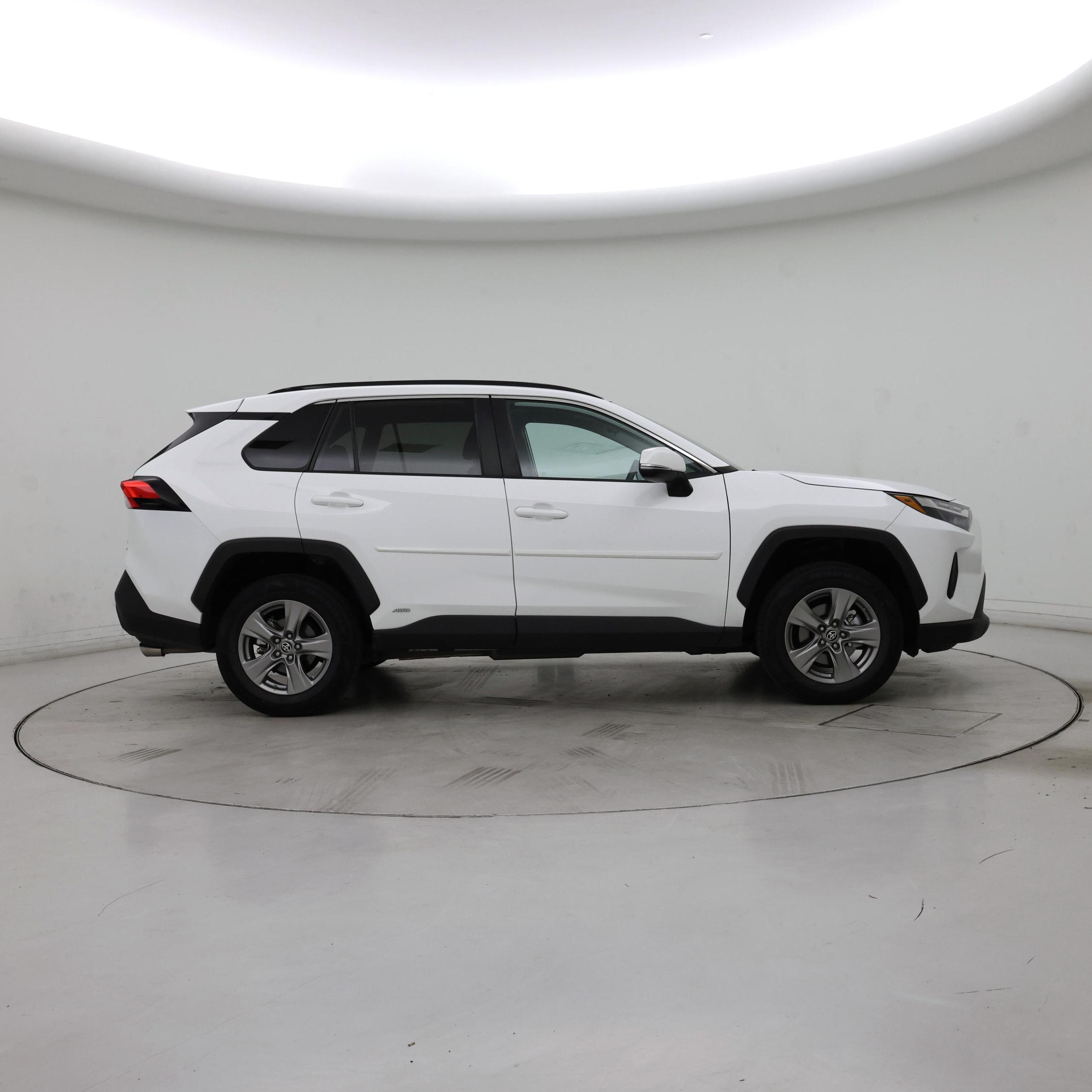 Thumbnail: 2024 Toyota RAV4 - 7
