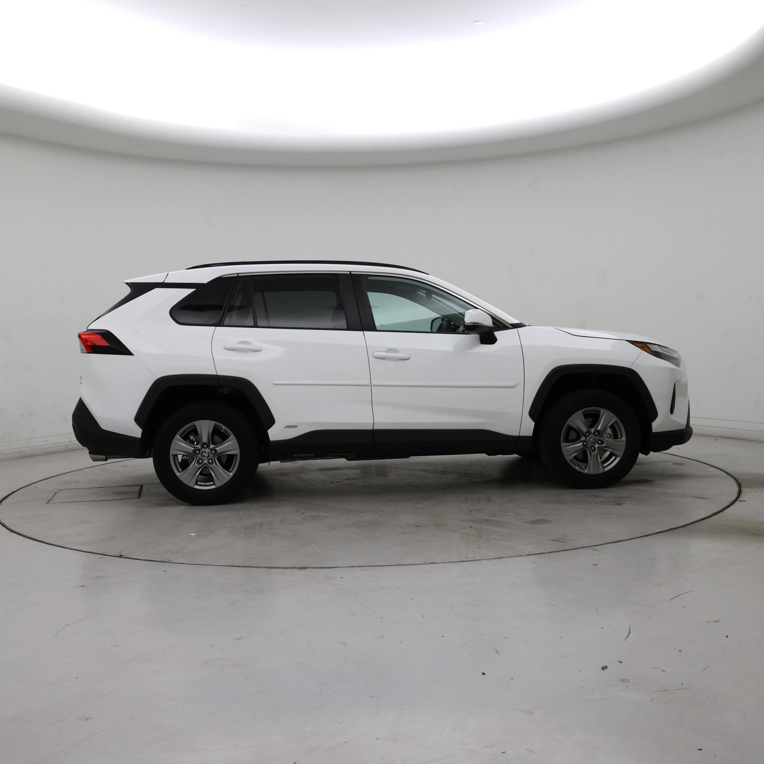 Thumbnail: 2024 Toyota RAV4 - 7